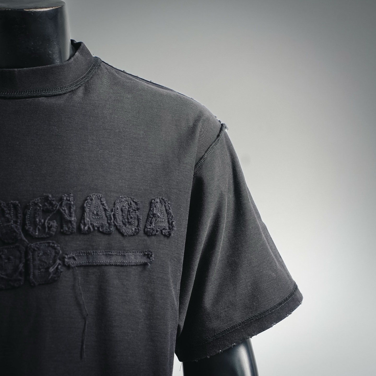 Balen applique t-shirt