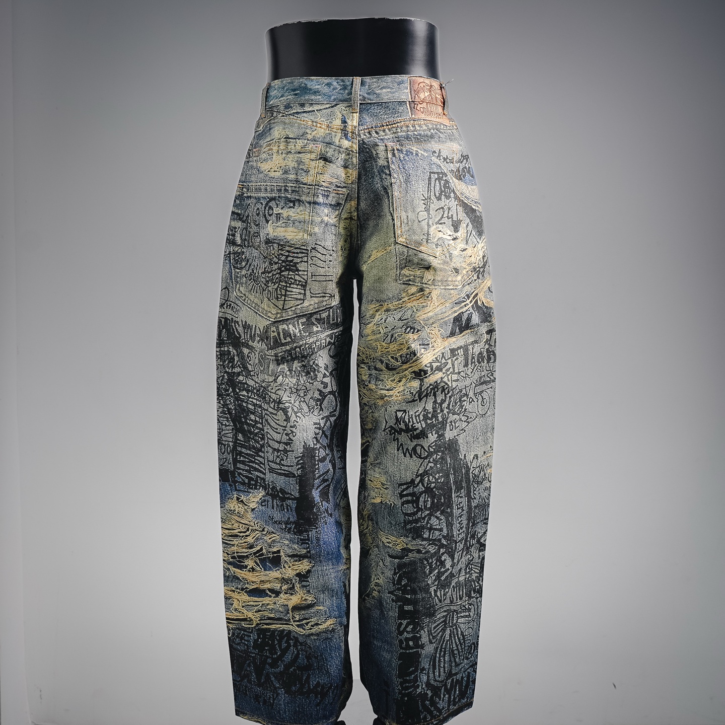 Acne trompe-l'œil graphic jeans