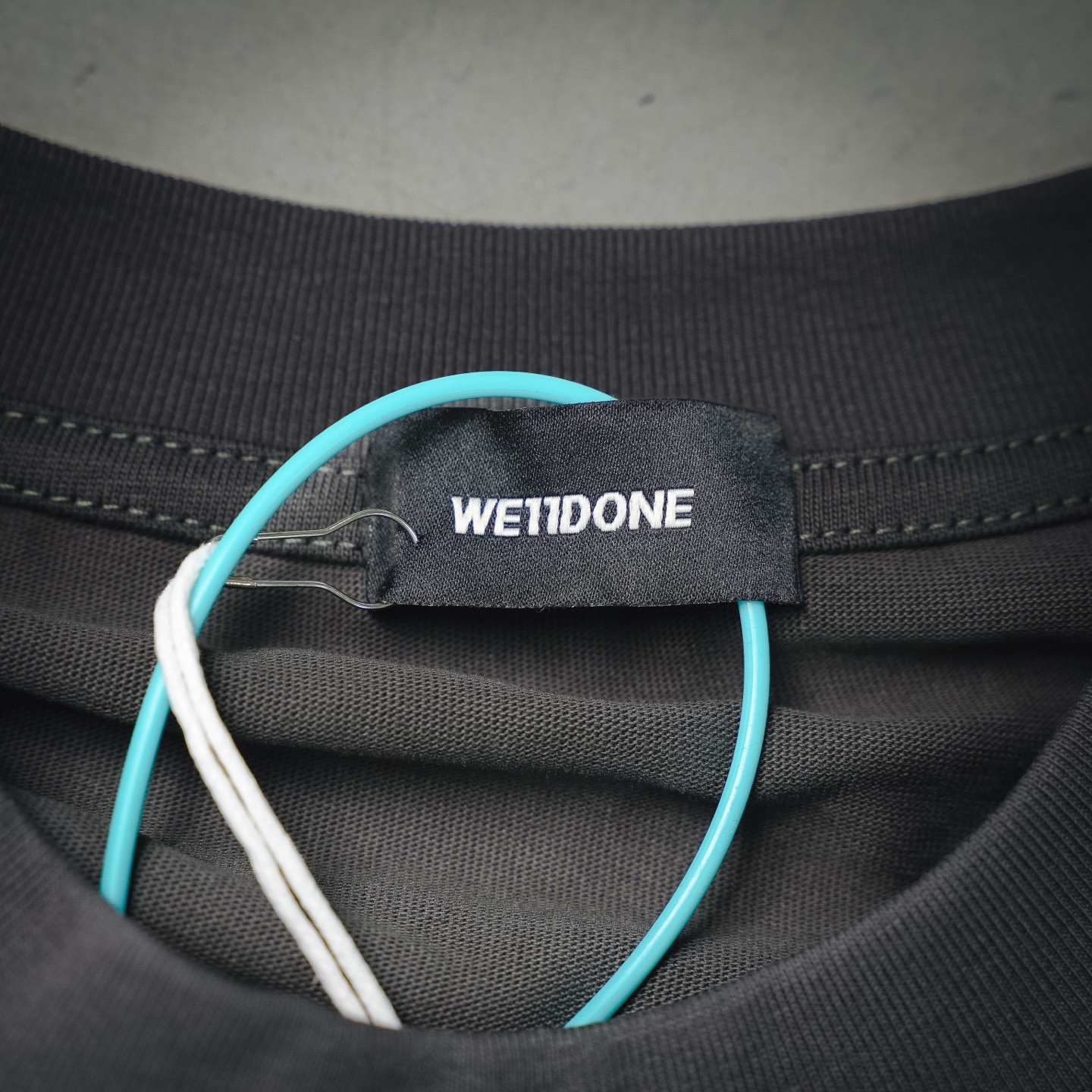 We11 distressed gradient t-shirt
