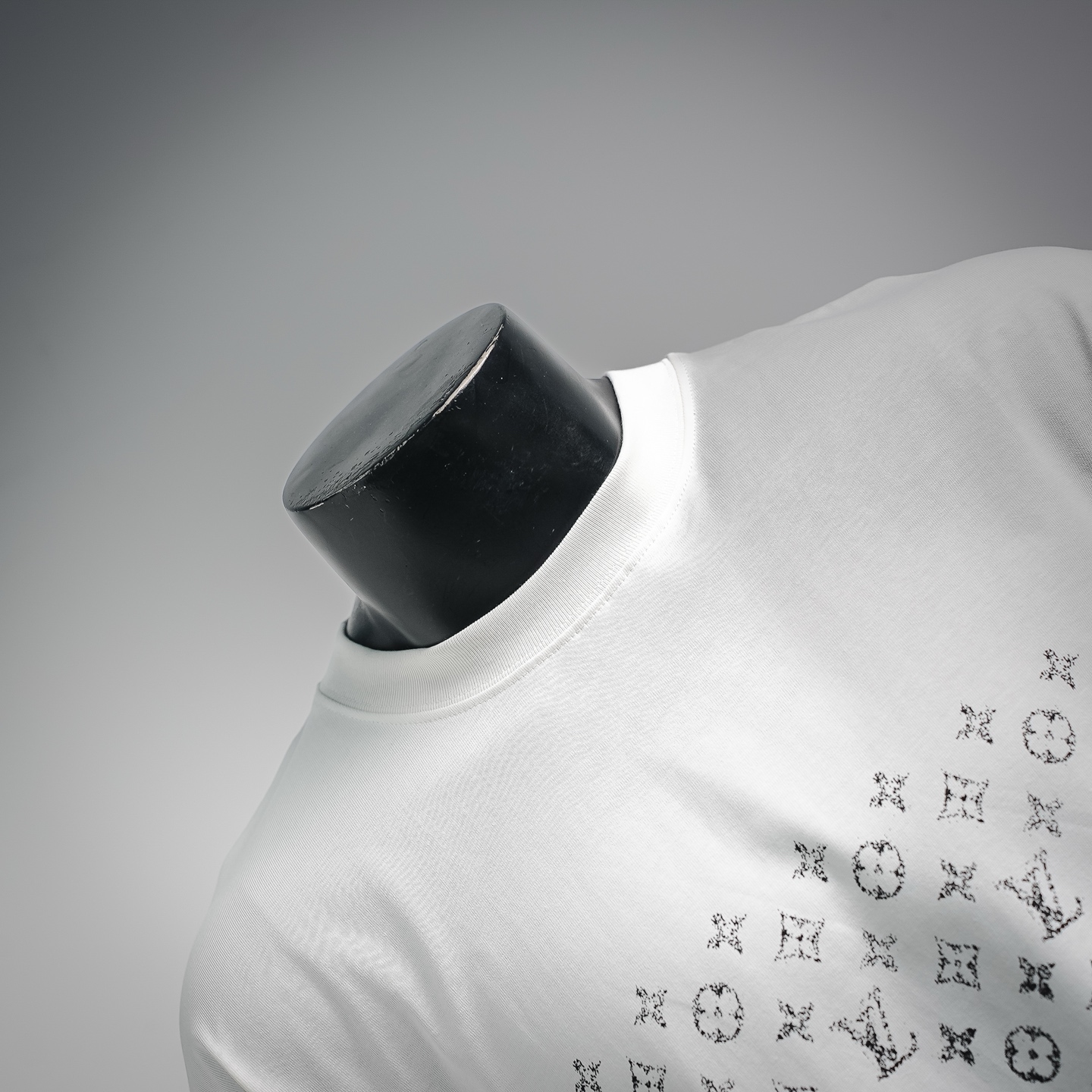 Louis gradient monogram t-shirt