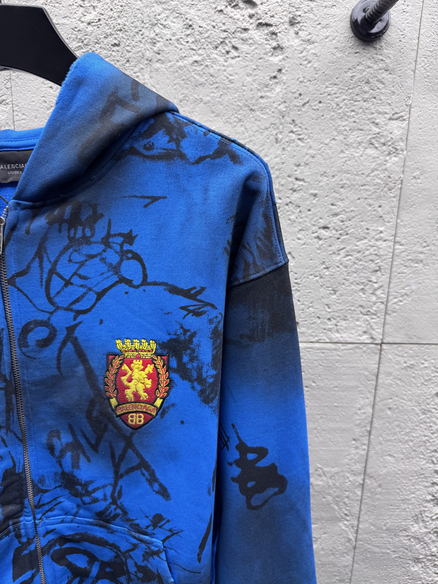Balen graffiti-print jacket
