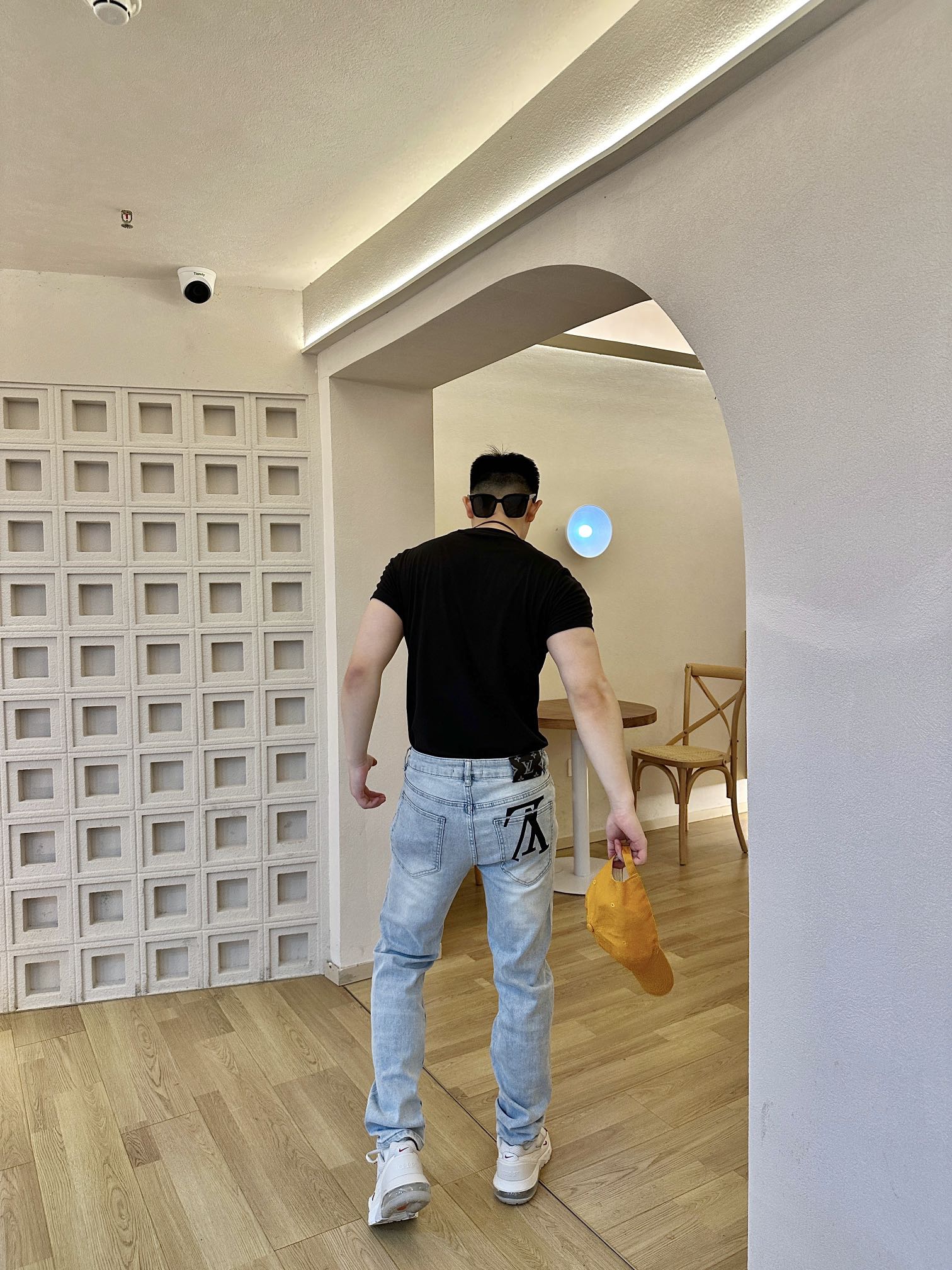 Louis lightwash slim jeans