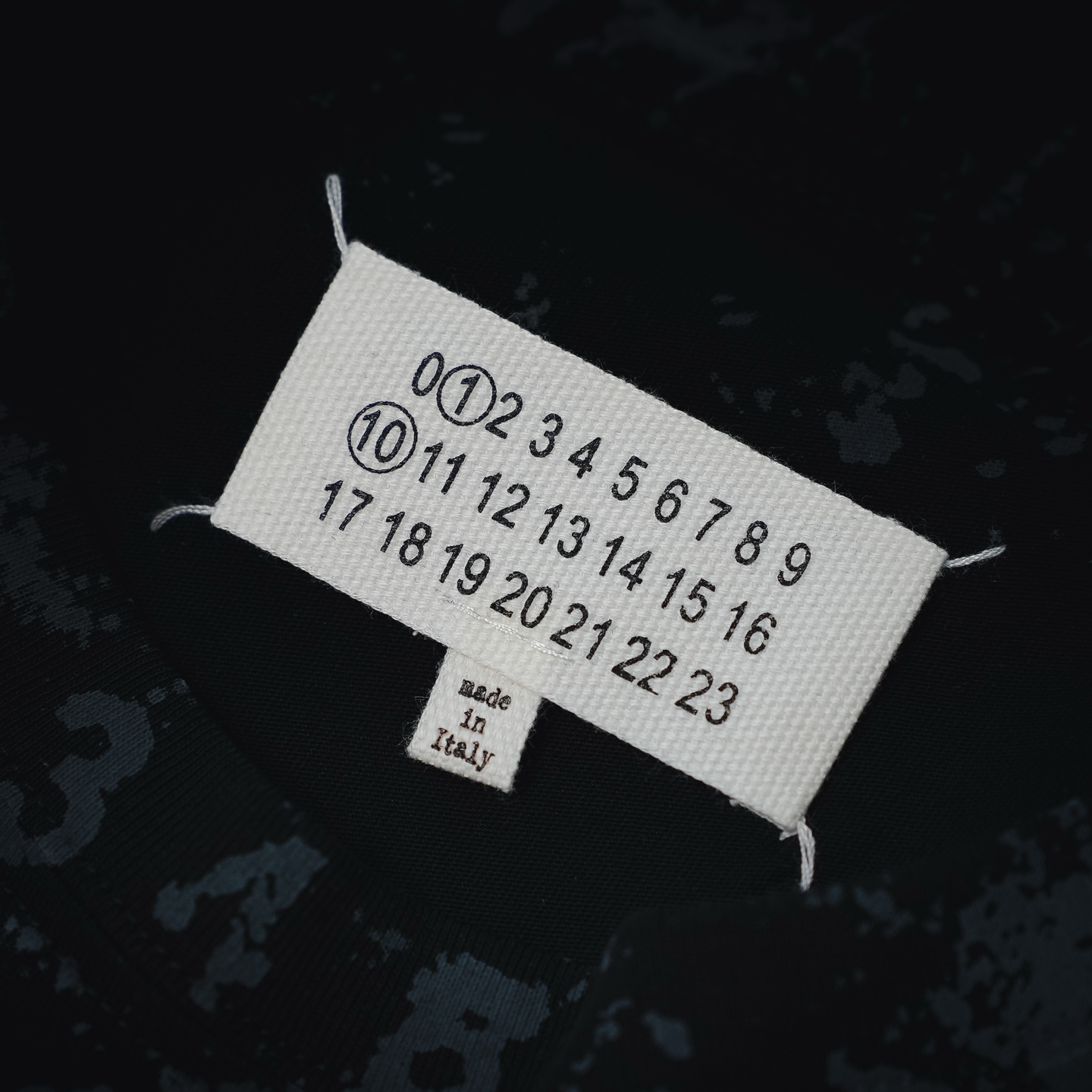 Maison blurry letter t-shirt