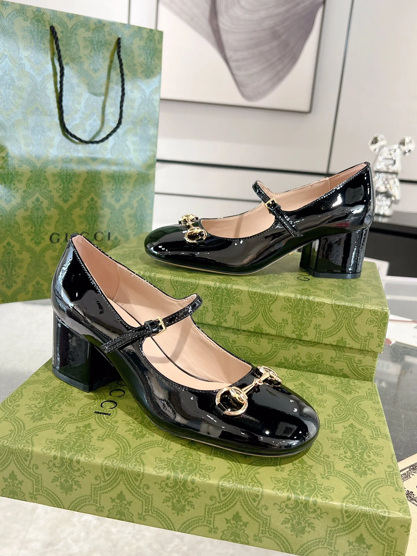 Gucc 26ss chunky heel