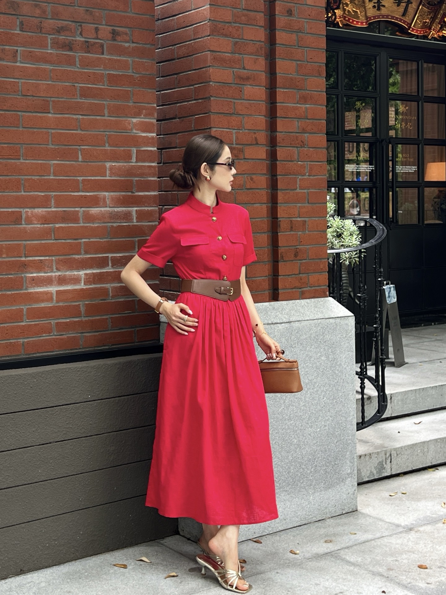 Chol 26ss belted linen dress
