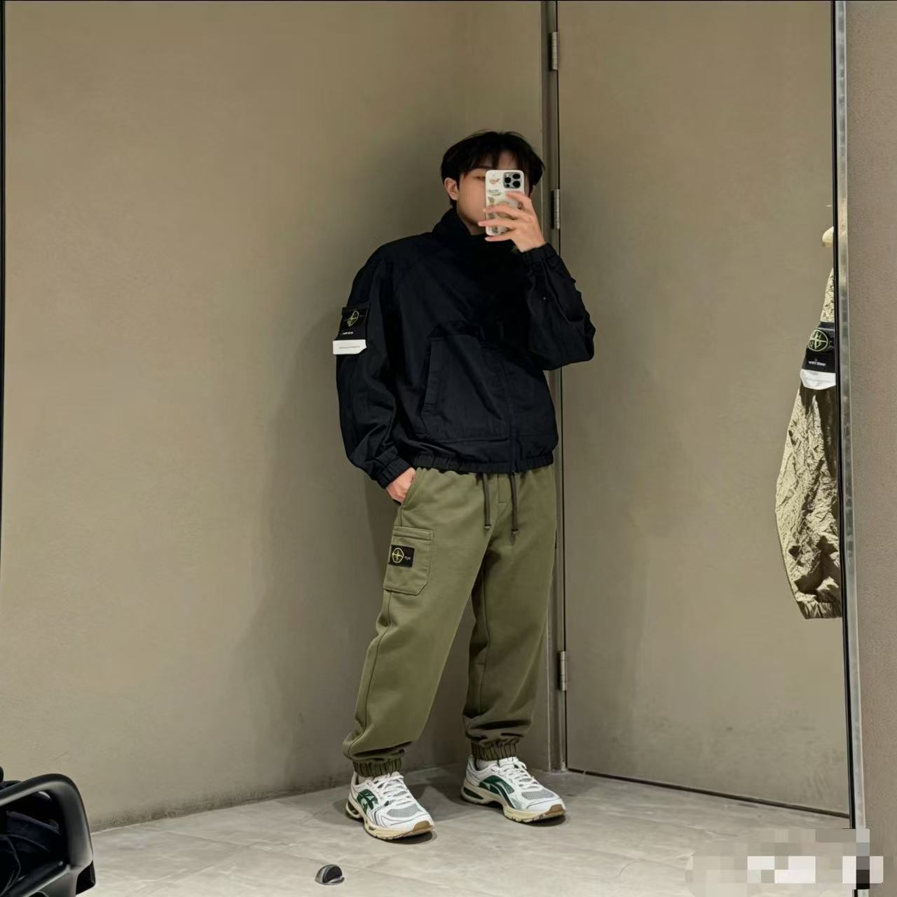 Stone casual pants