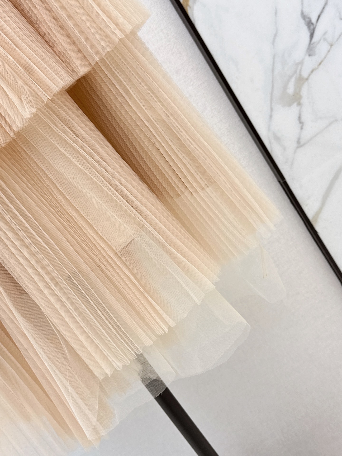CD 26fw tiered pleated tulle midi skirt