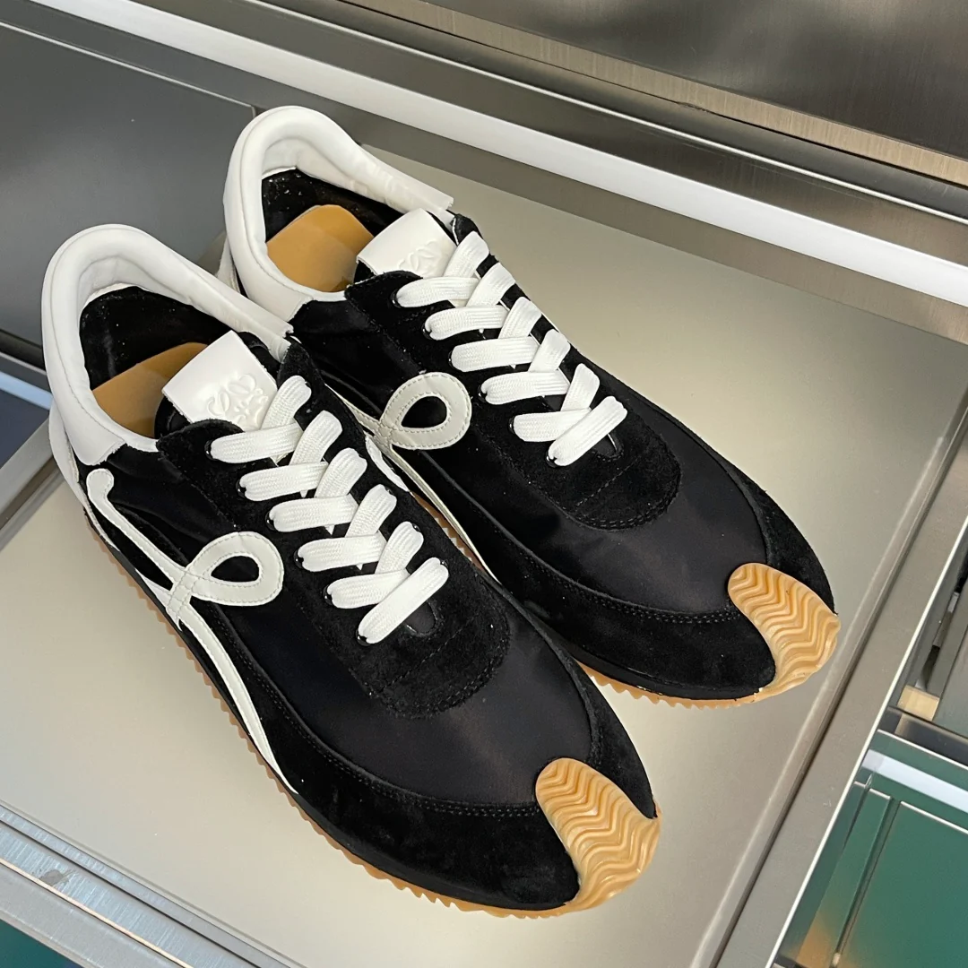 Loe retro sneakers