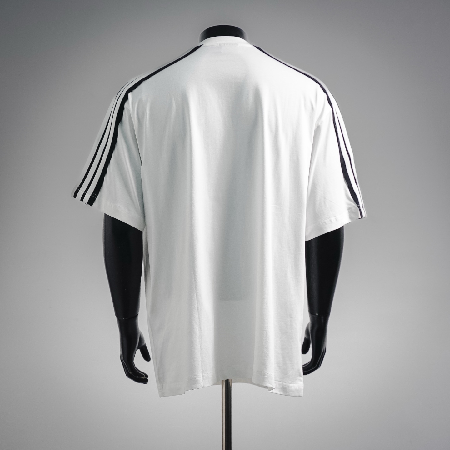 Balen striped shoulder t-shirt