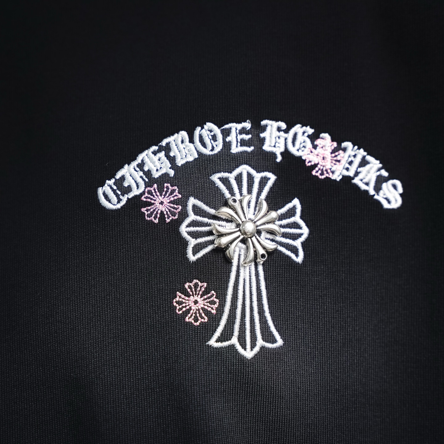 Chrome embroidered t-shirt