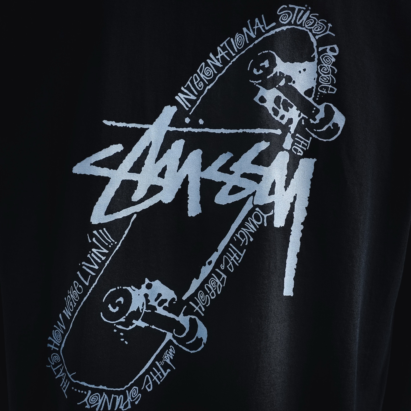 Stus graffiti-print t-shirt
