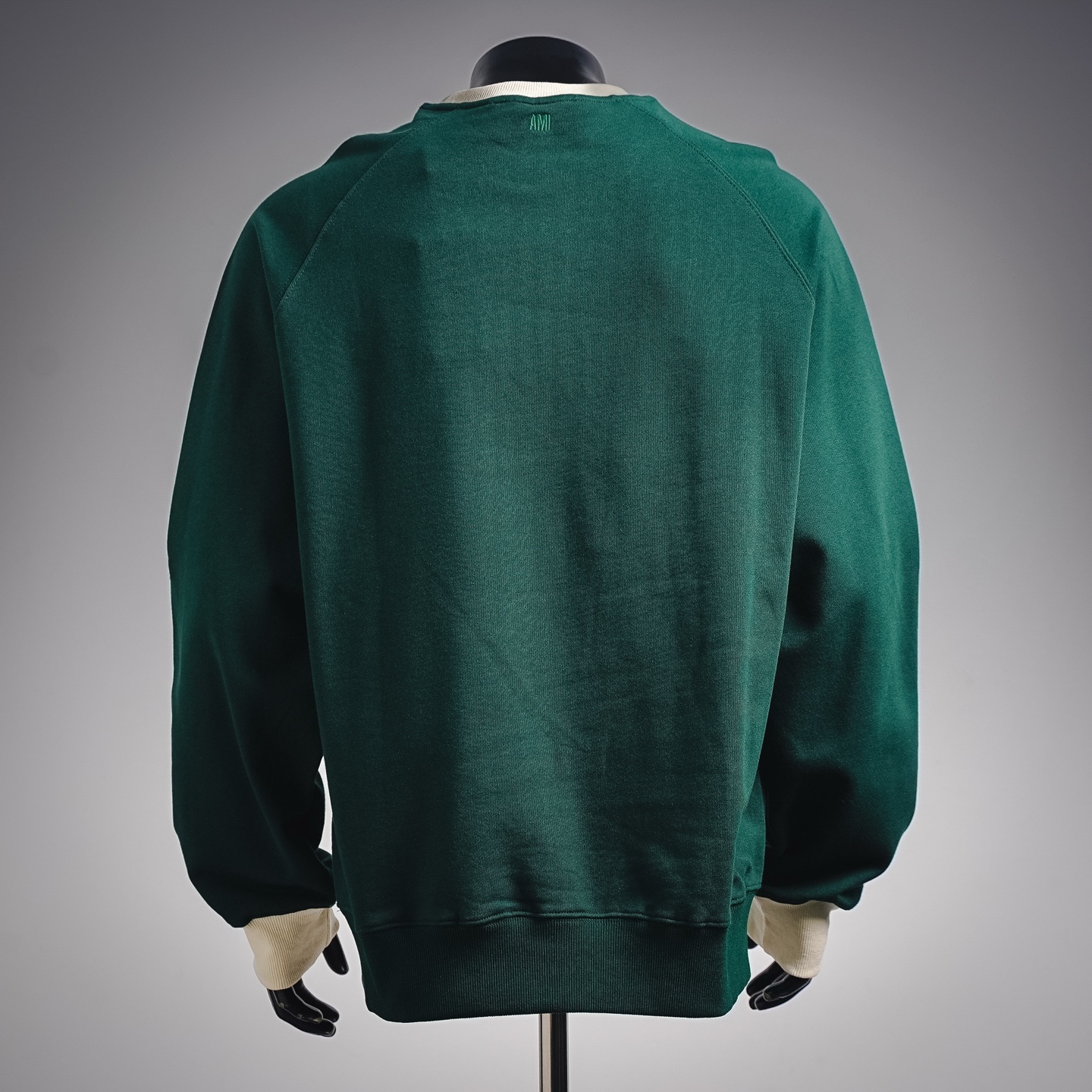Ami embroidered swetshirt