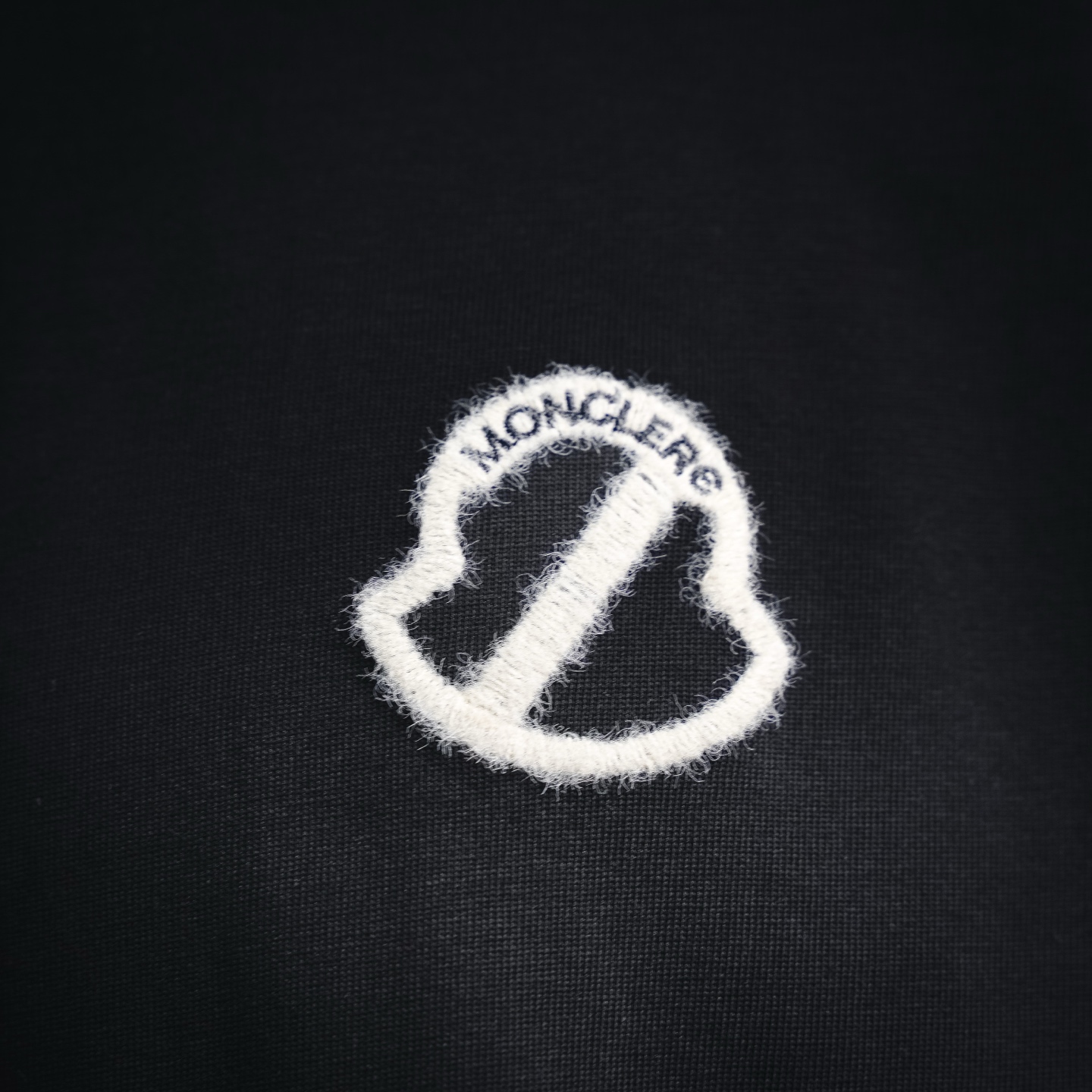 Mon logo badge t-shirt