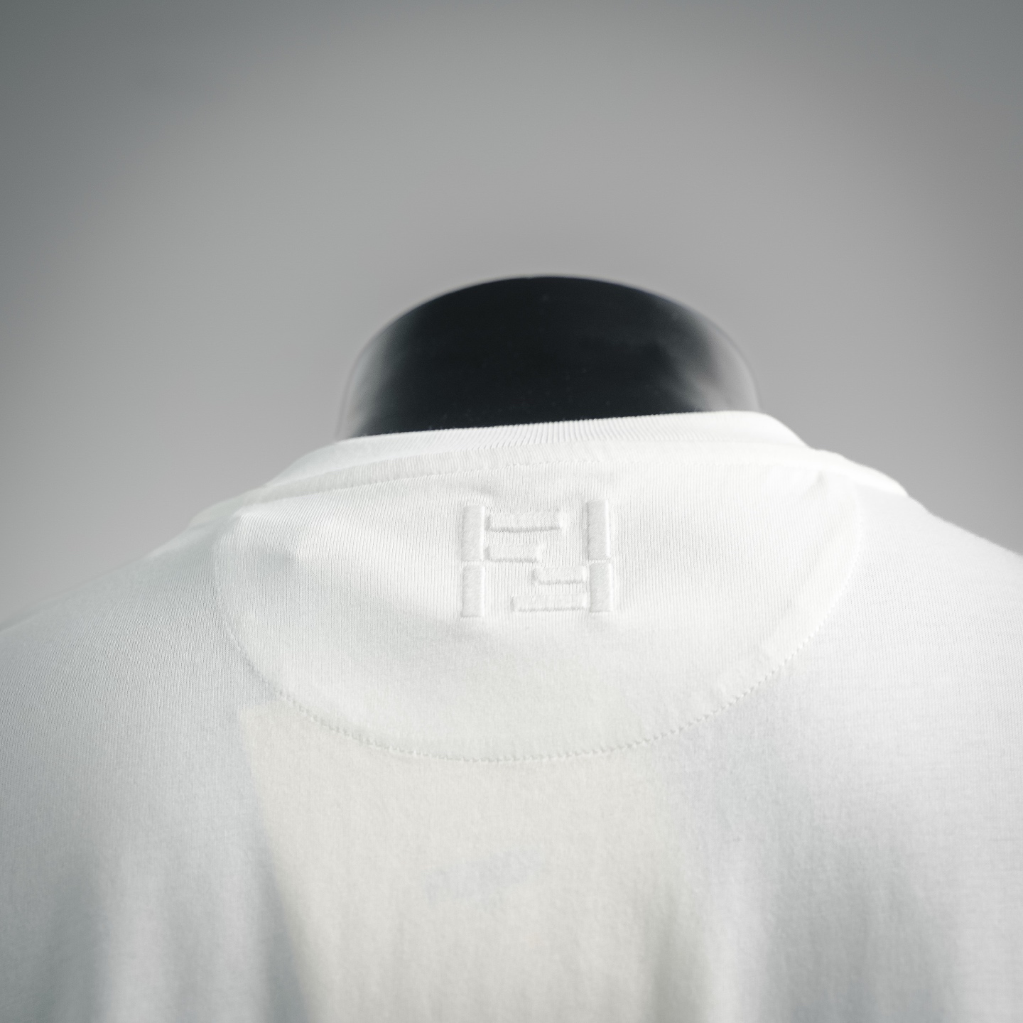 Fend applique t-shirt