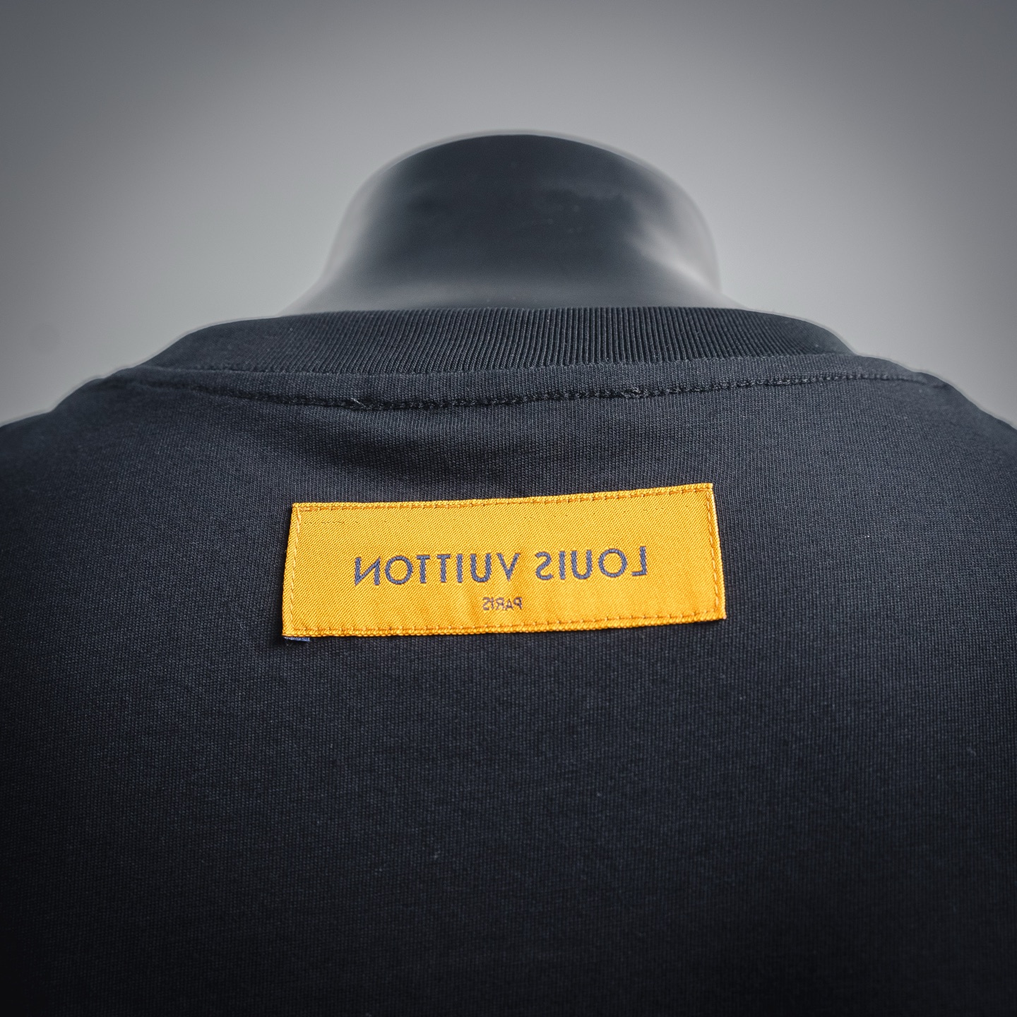 Louis emboosed sweatshirt
