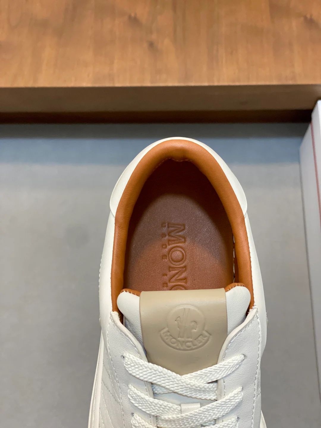 Mon retro sneakers