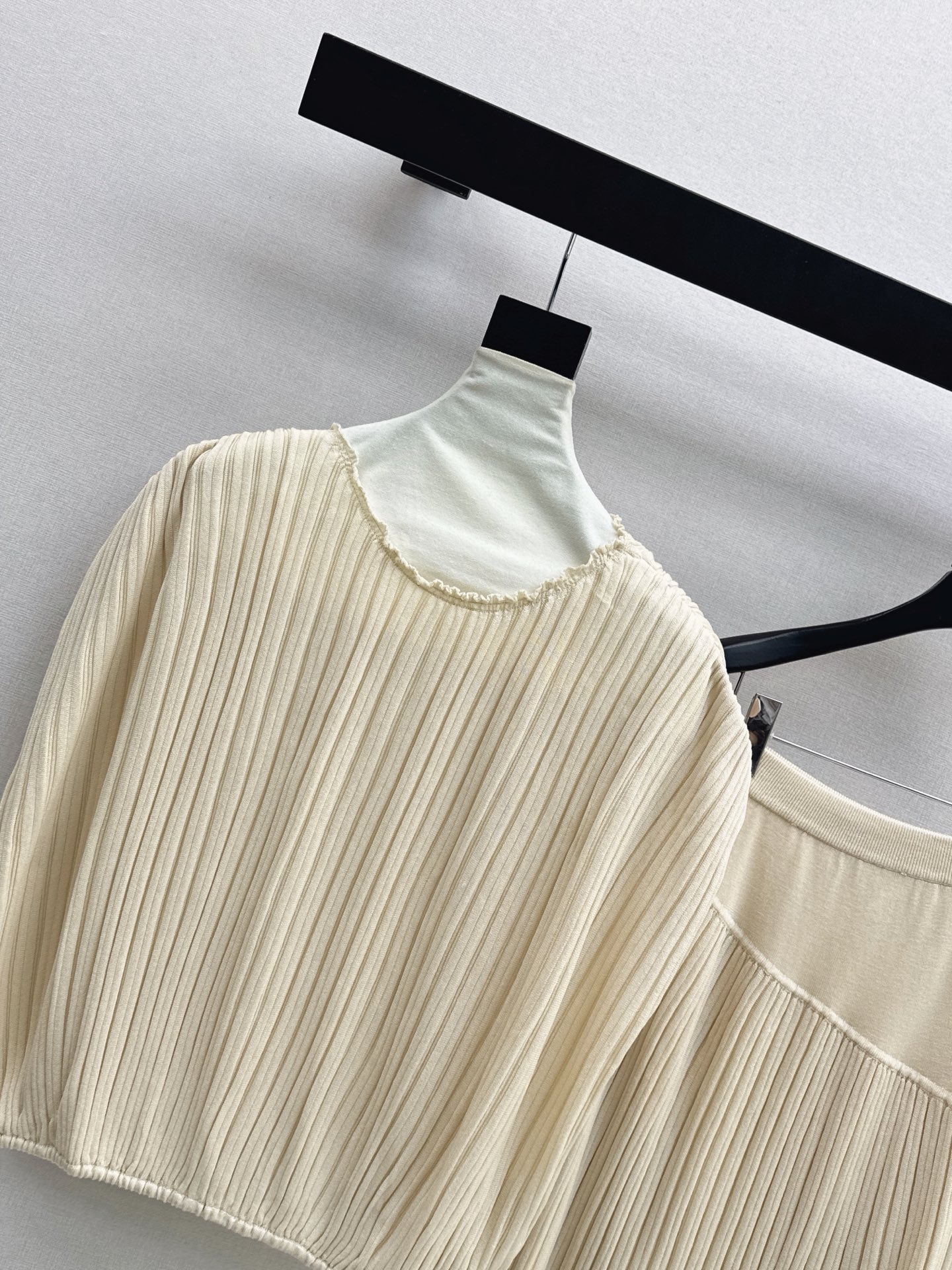 Brun 26ss knit cape knitwear skirt sets