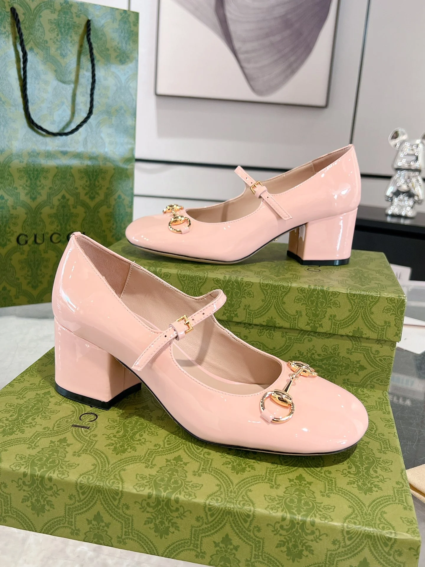 Gucc 26ss chunky heel