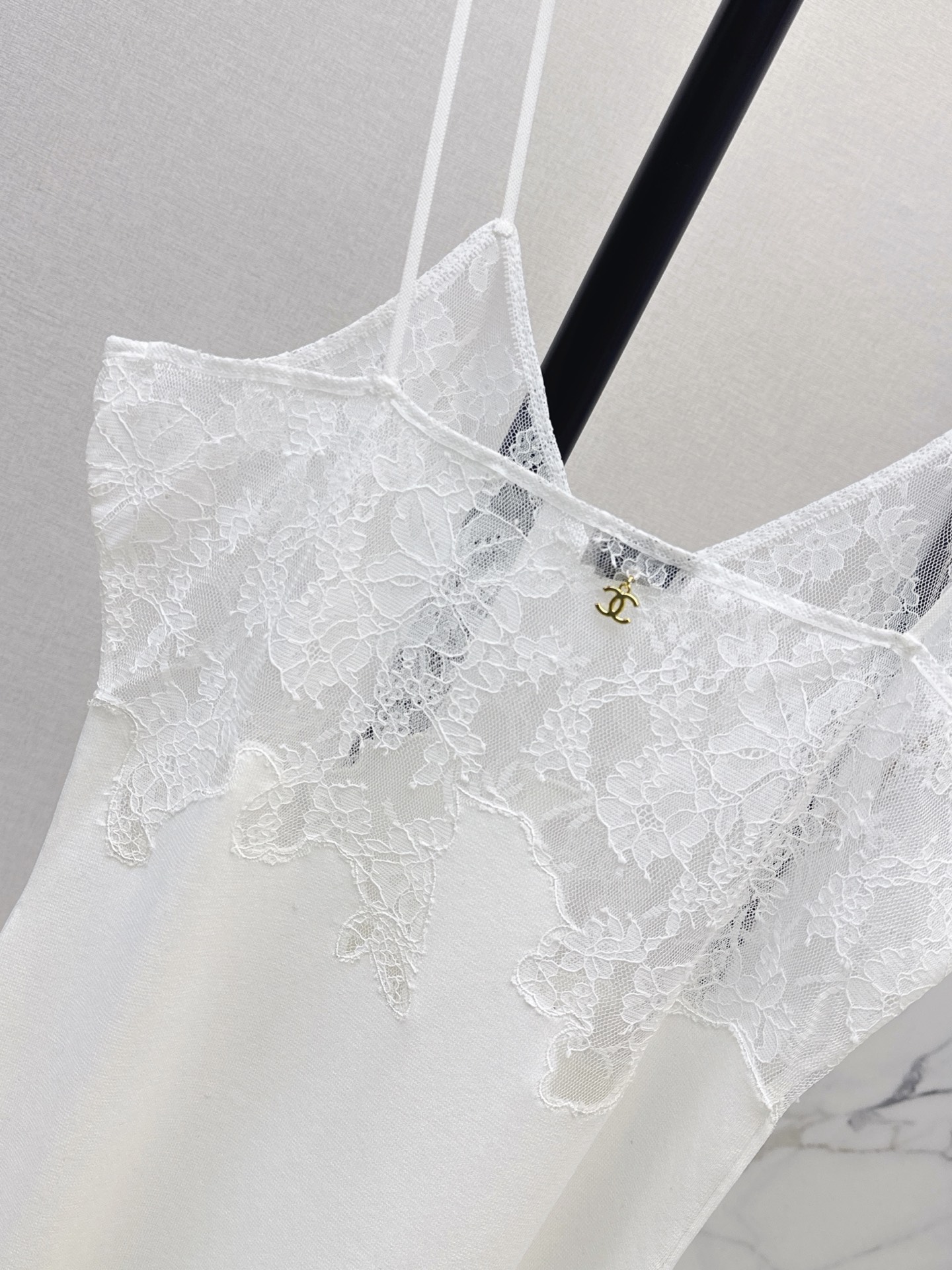 Chan 26ss lace slip dress