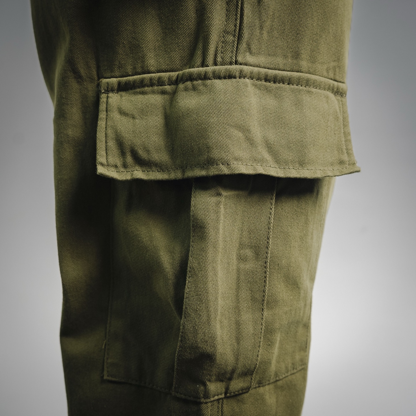Stone cargo pants