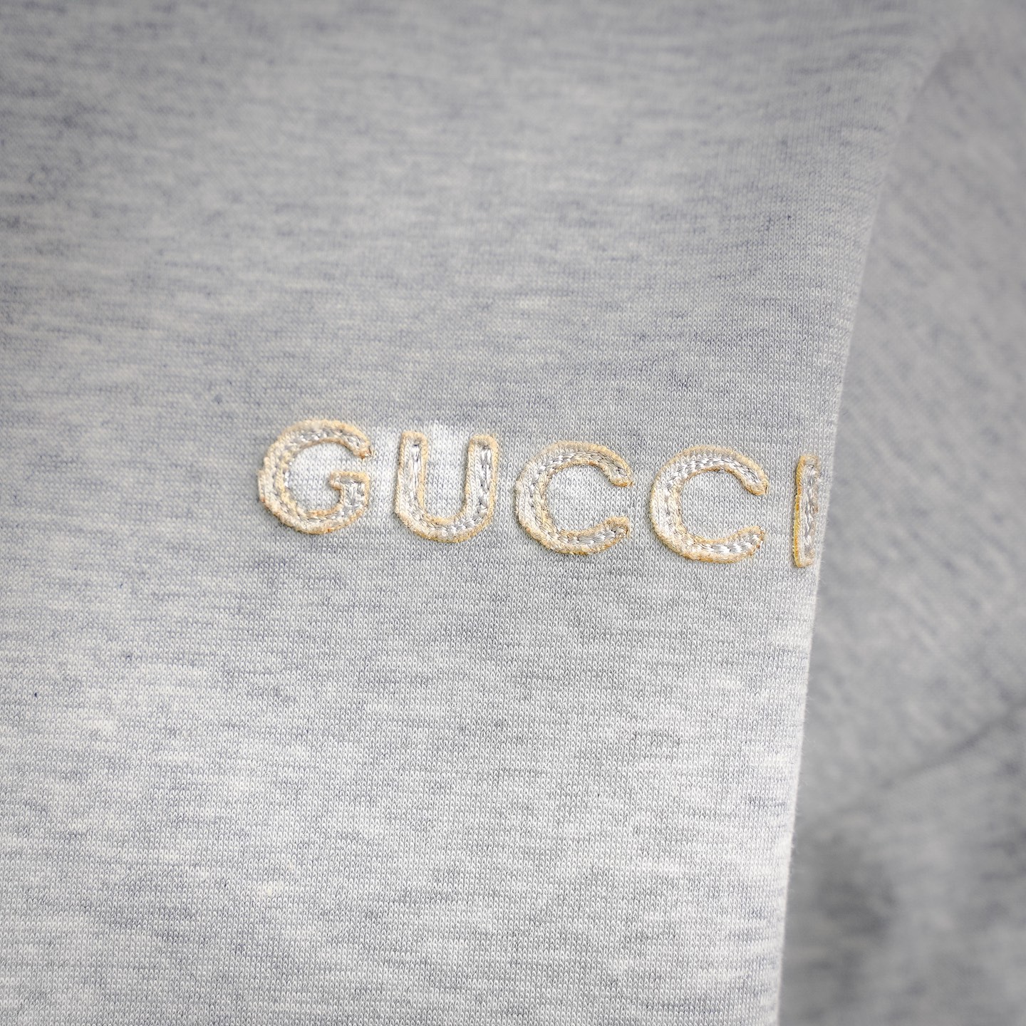 Guc zip-up cardigan jacket