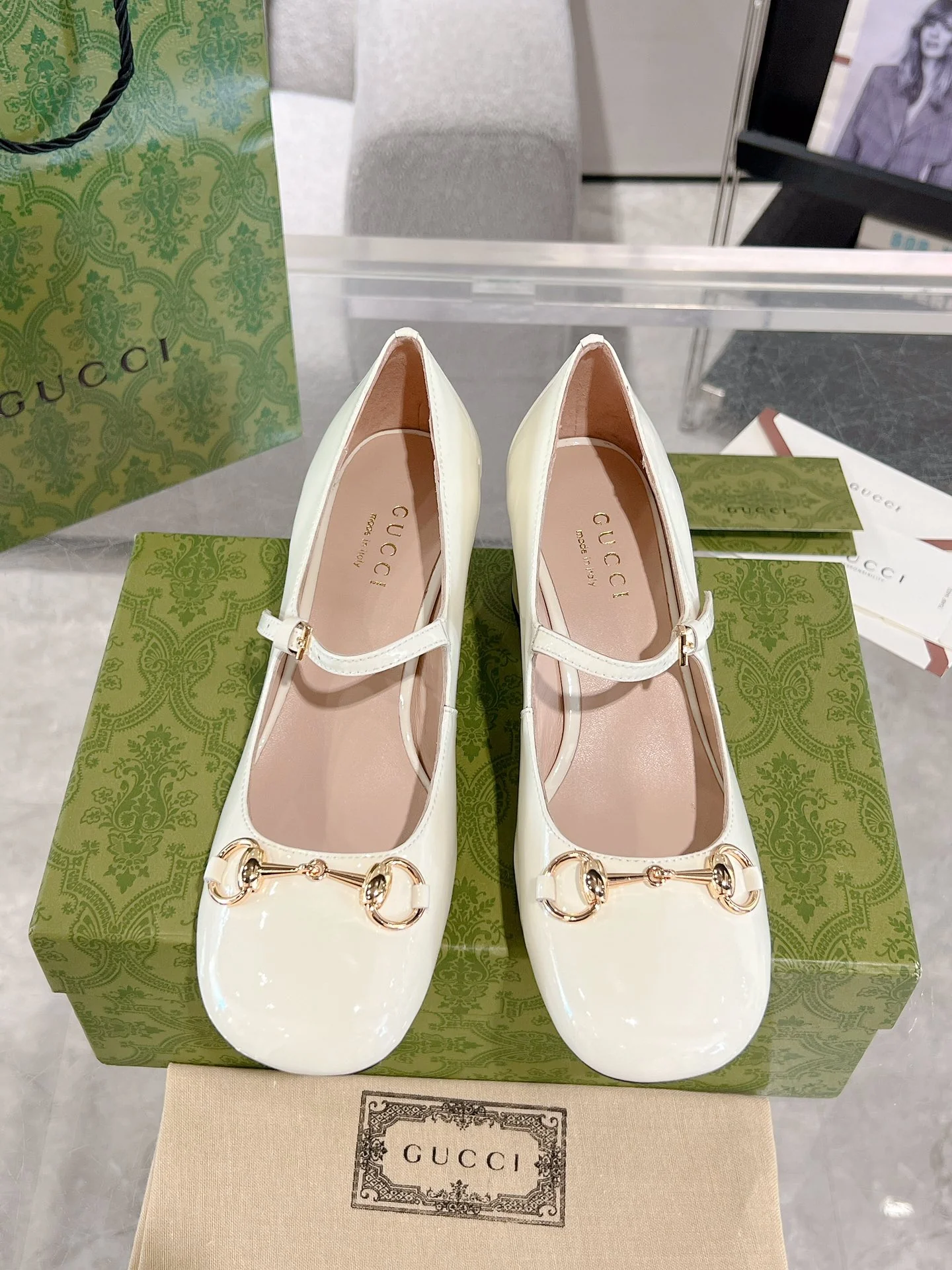 Gucc 26ss chunky heel
