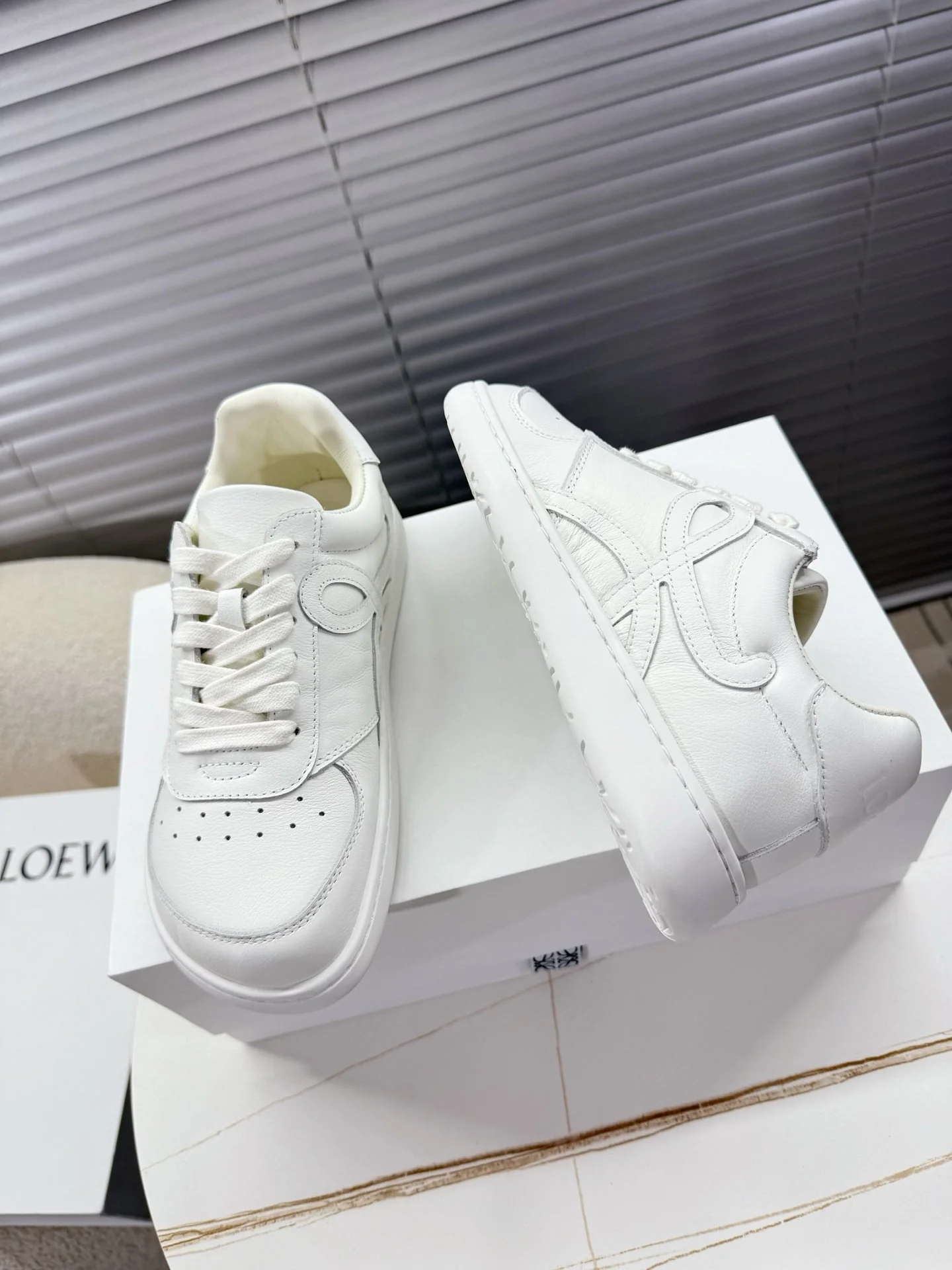Loe 25fw leisure shoe