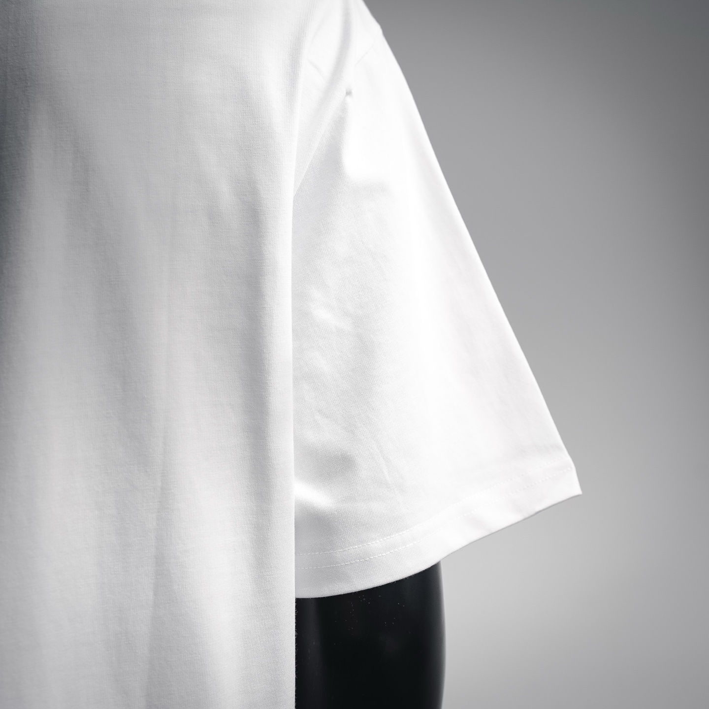 CD with pocket t-shirt