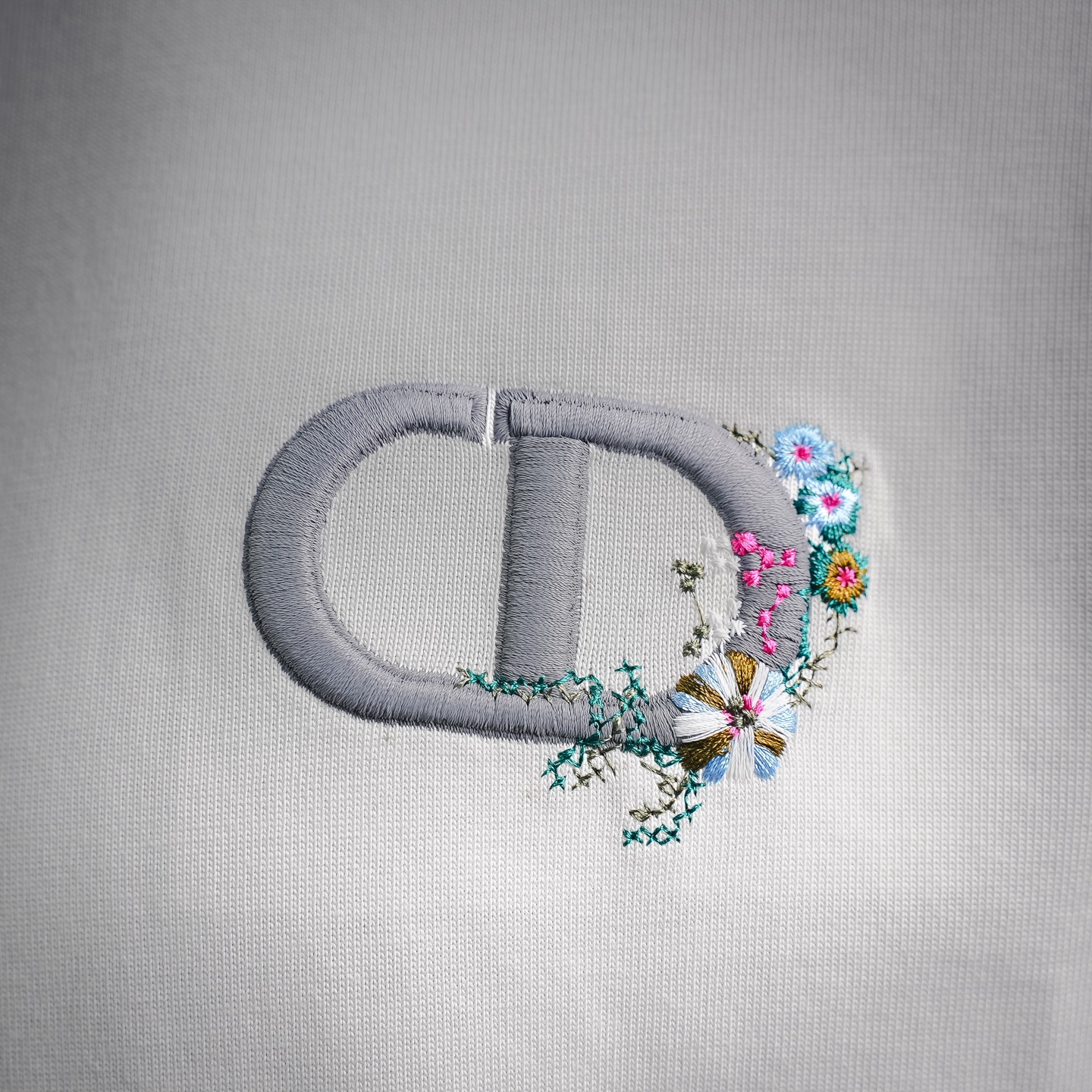 CD embroidered sweatshirt