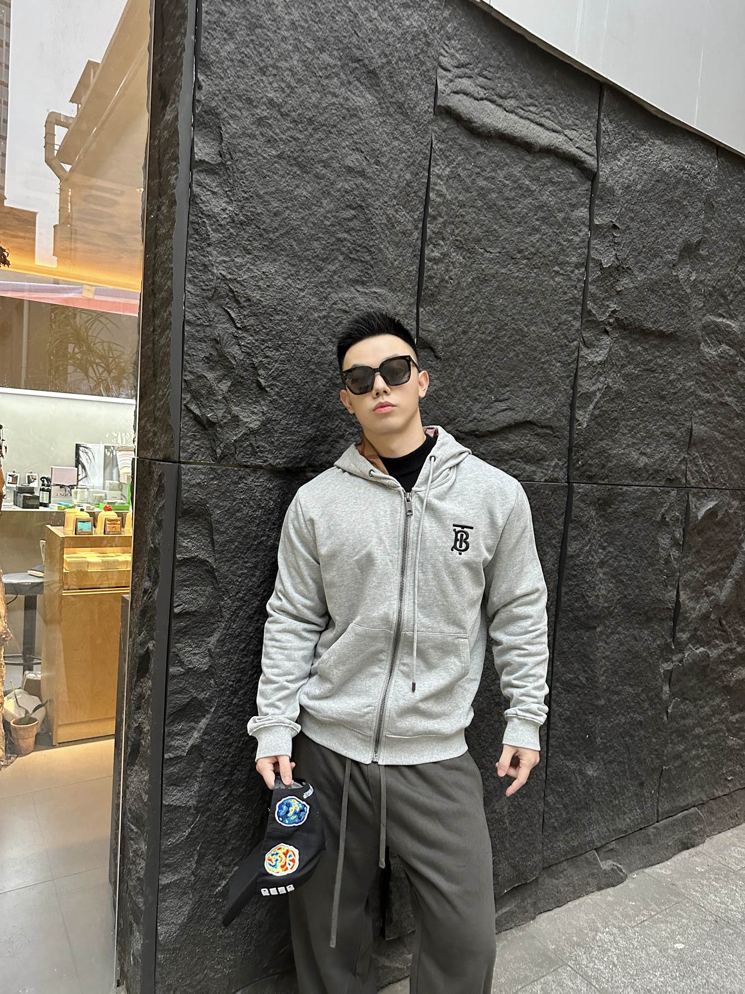 Bur zip-up jacket
