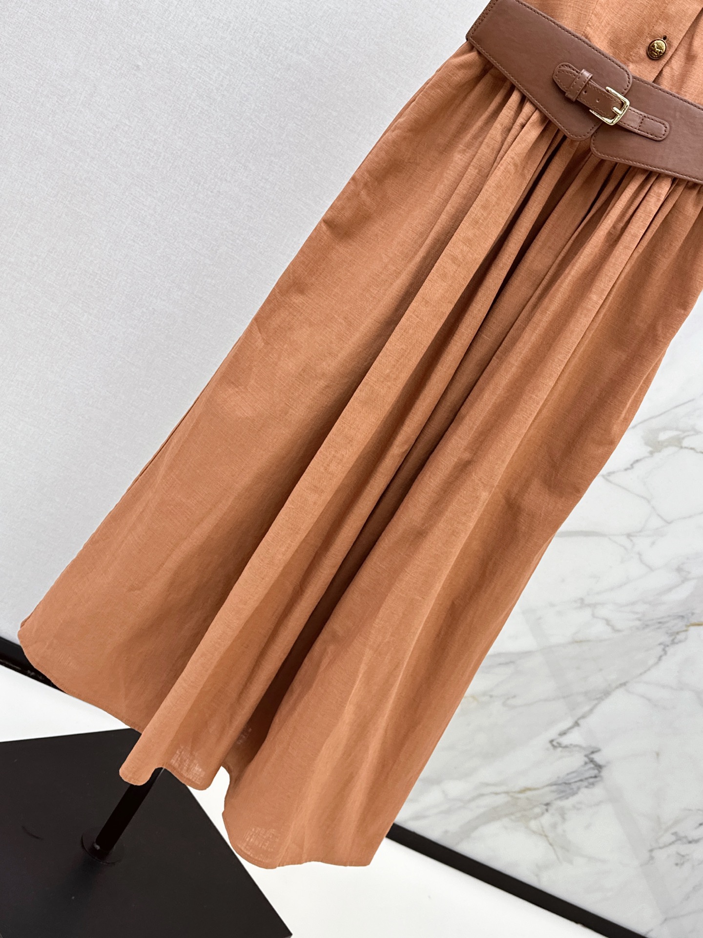 Chol 26ss belted linen dress