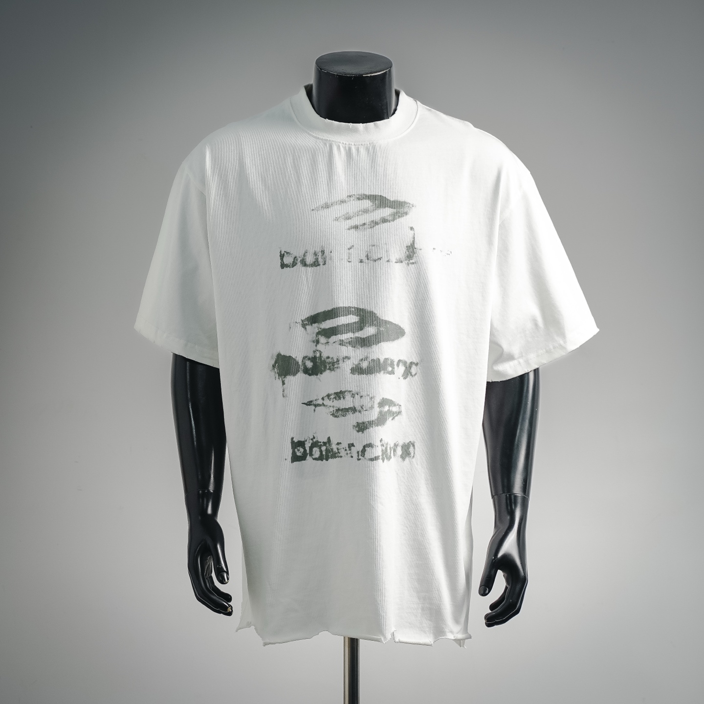 Balen graffiti print t-shirt