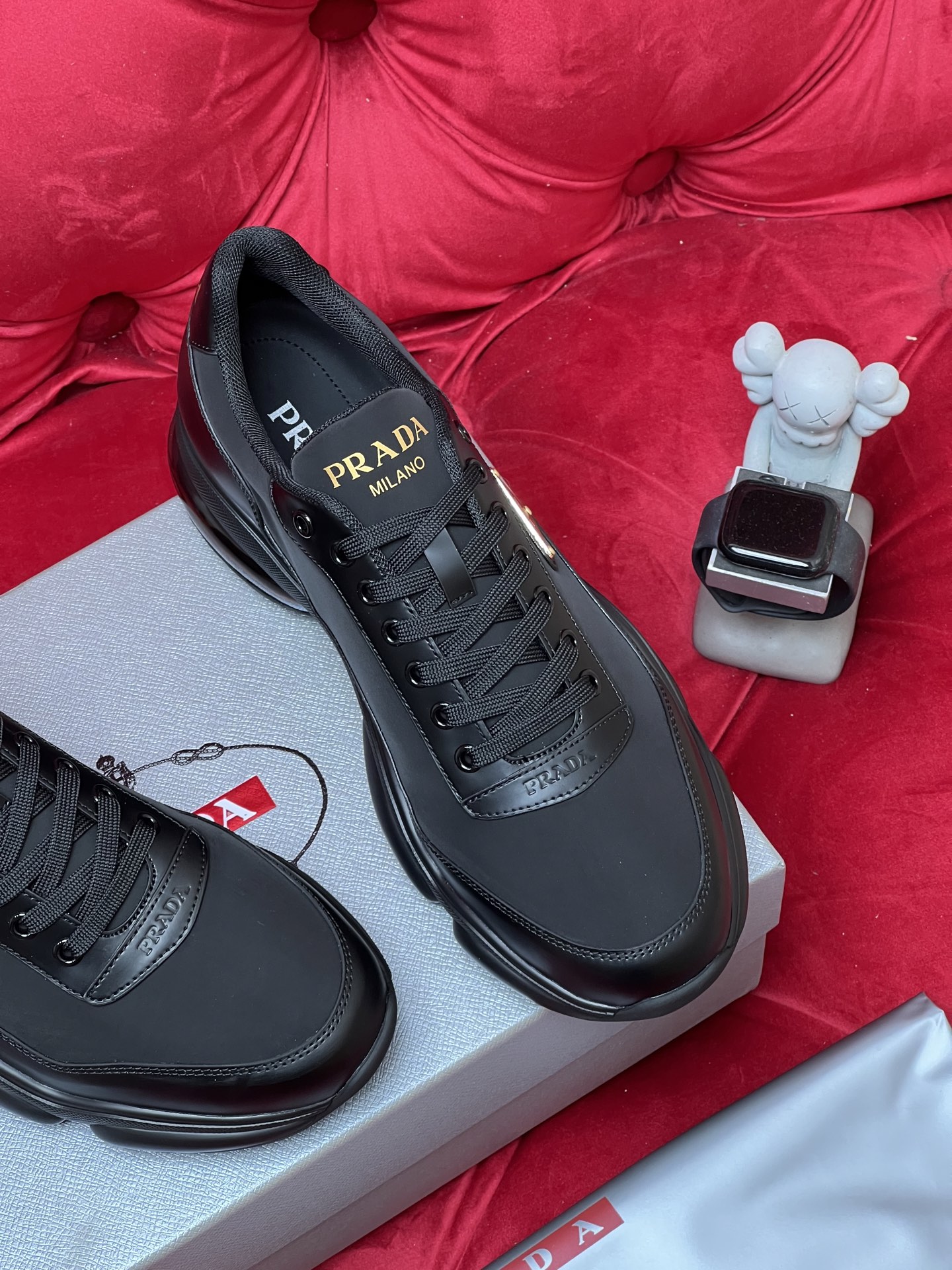 Pra letther sneakers