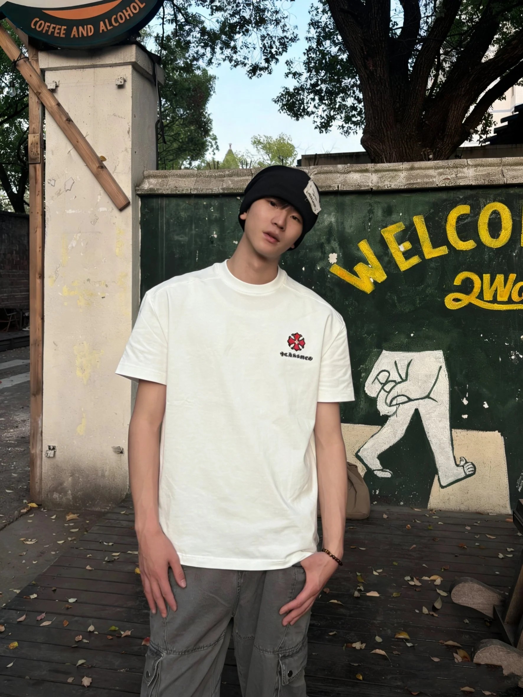 Chrome applique t-shirt