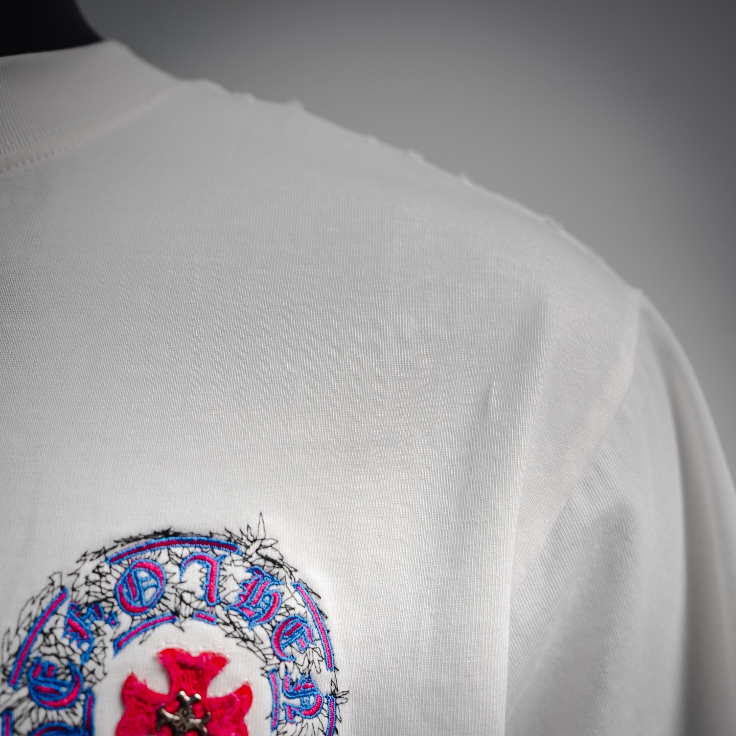 Chrome cross applique t-shirt