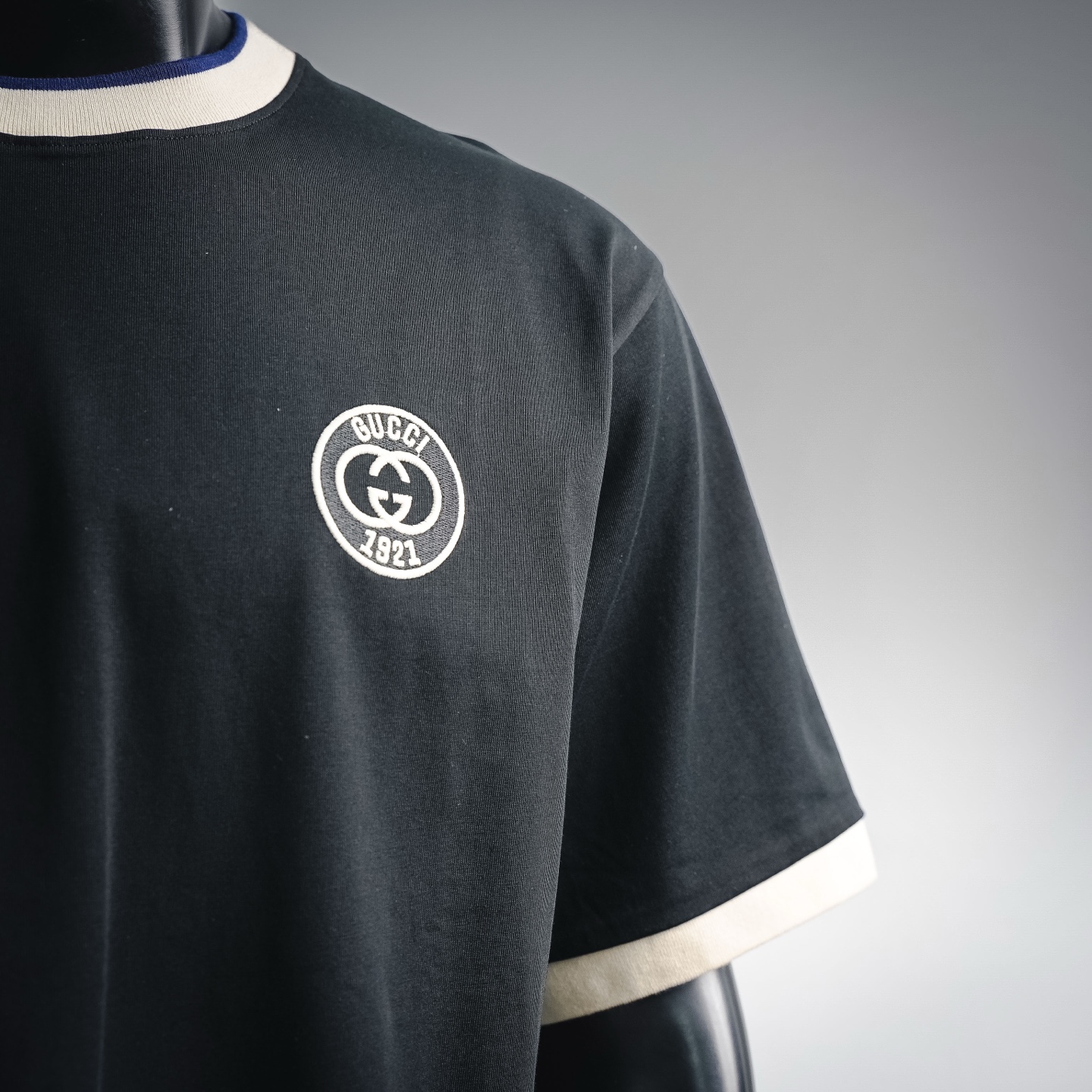 Guc casual embroidered t-shirt
