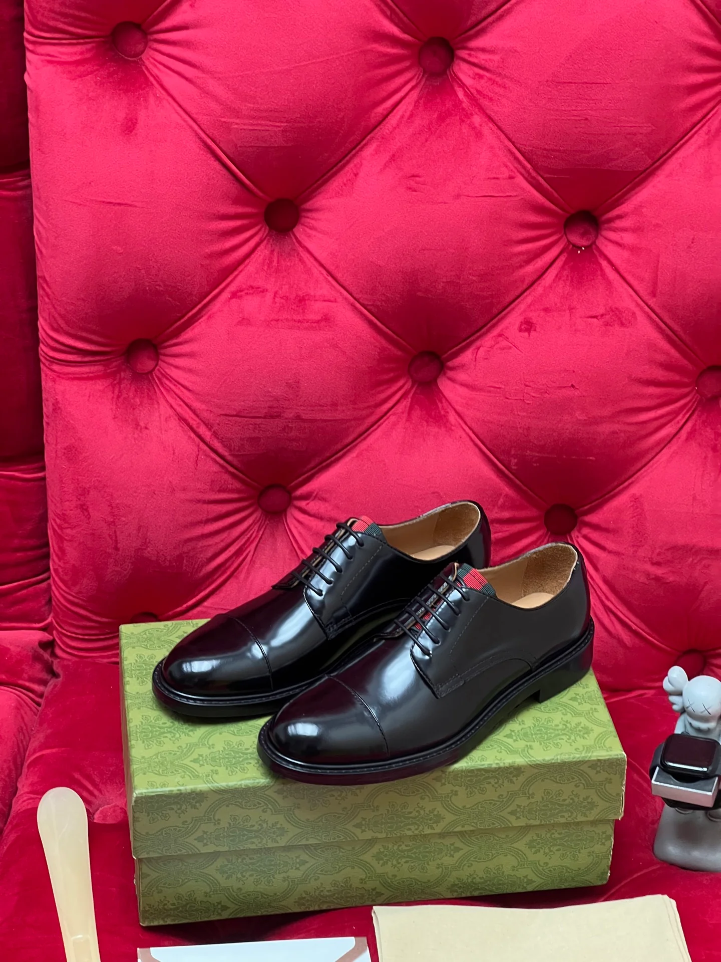 Guc leather shoes