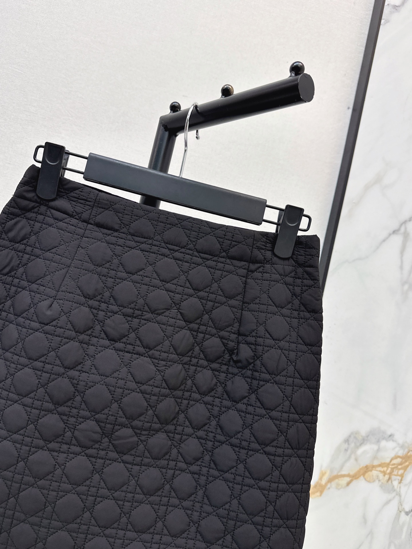 CD 26fw padded skirt