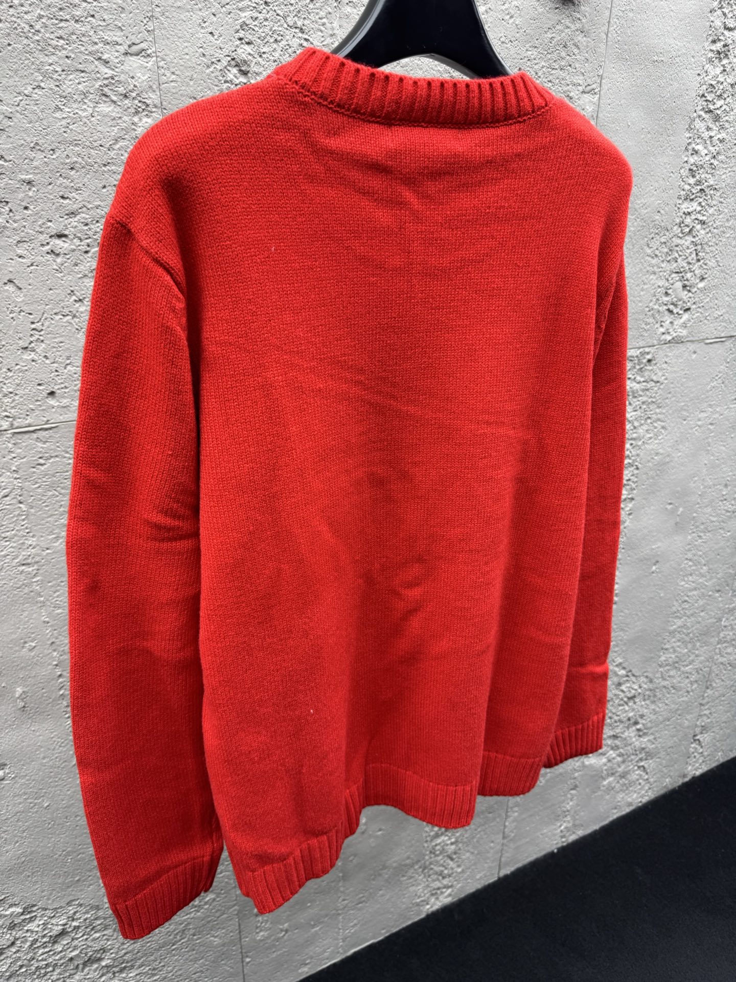 Valent embroidered sweater