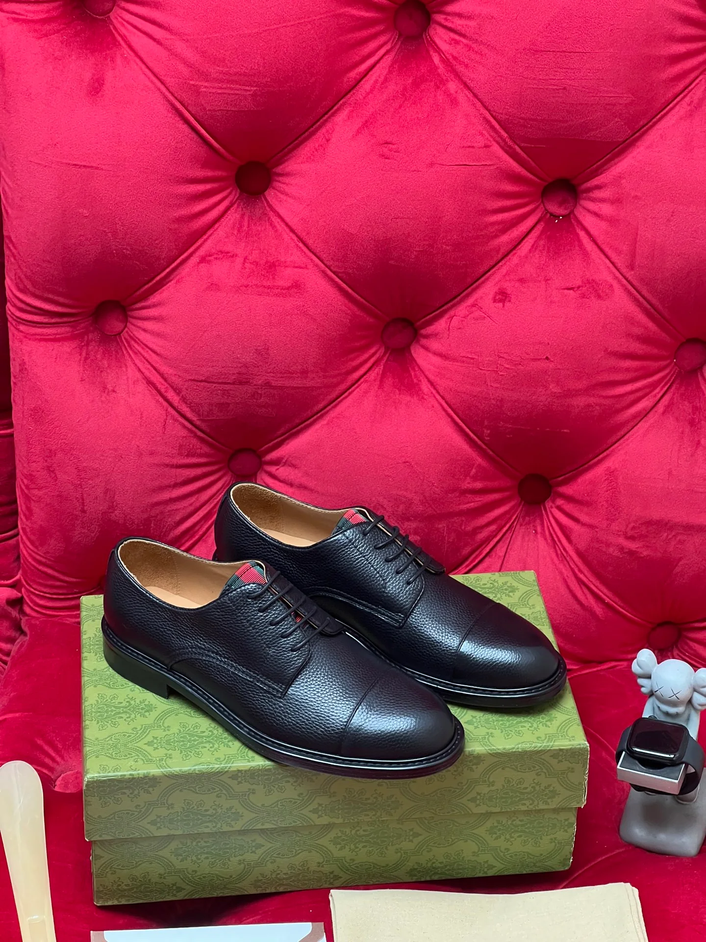 Guc leather shoes