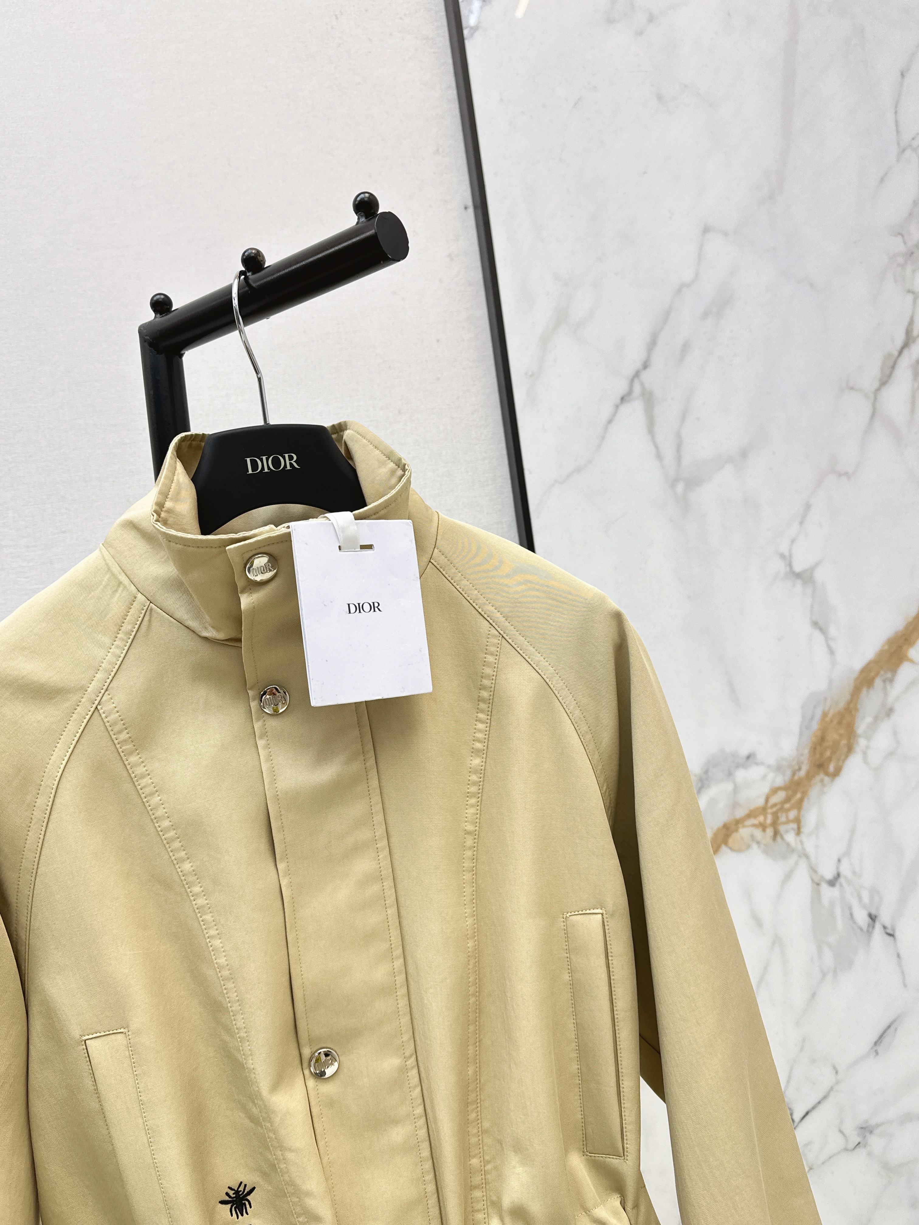 CD 26ss trench coat