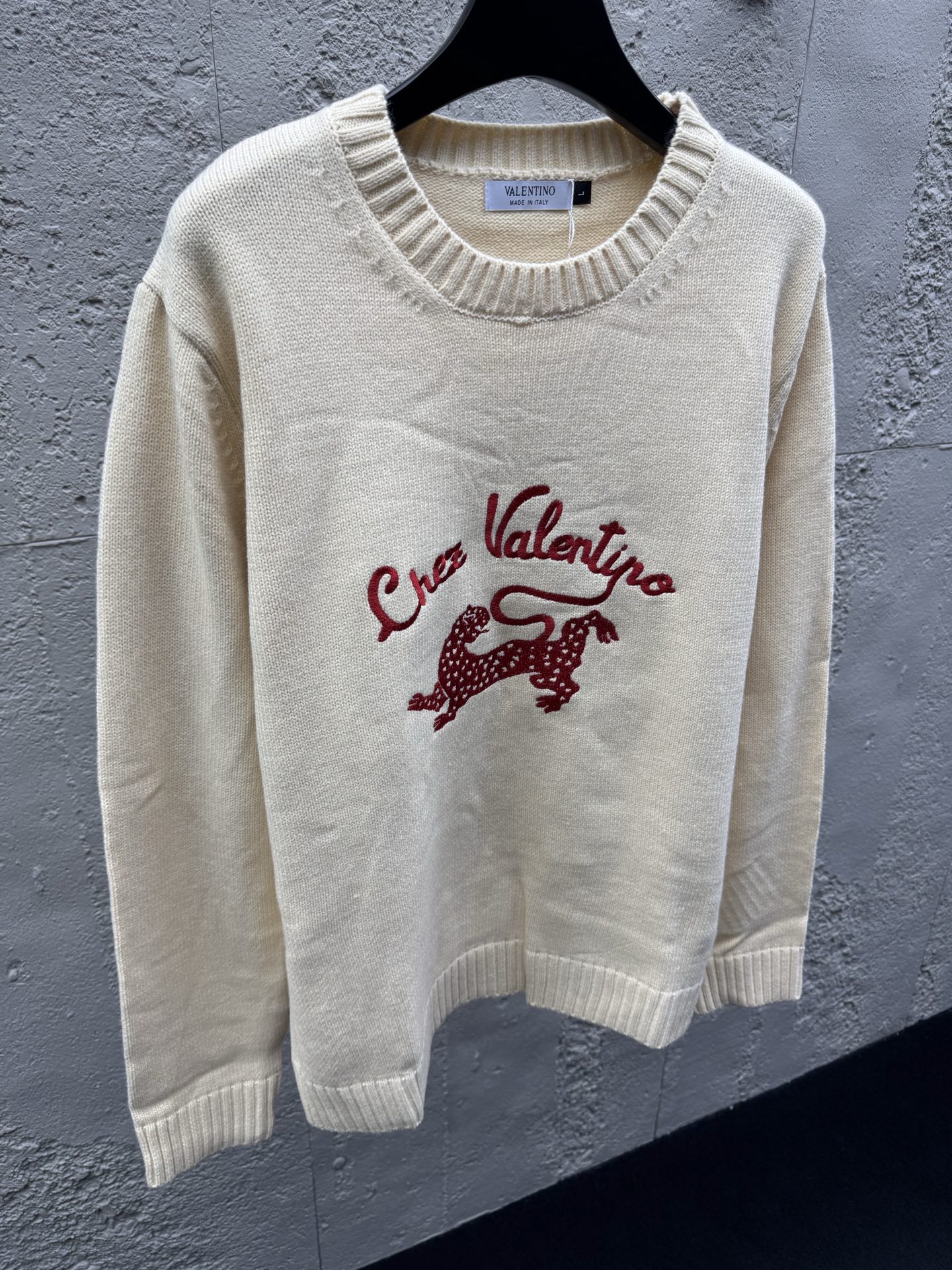 Valent embroidered sweater
