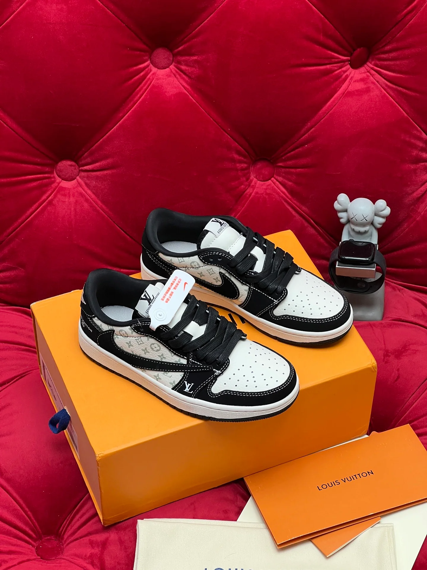 Louis retro low-top sneakers