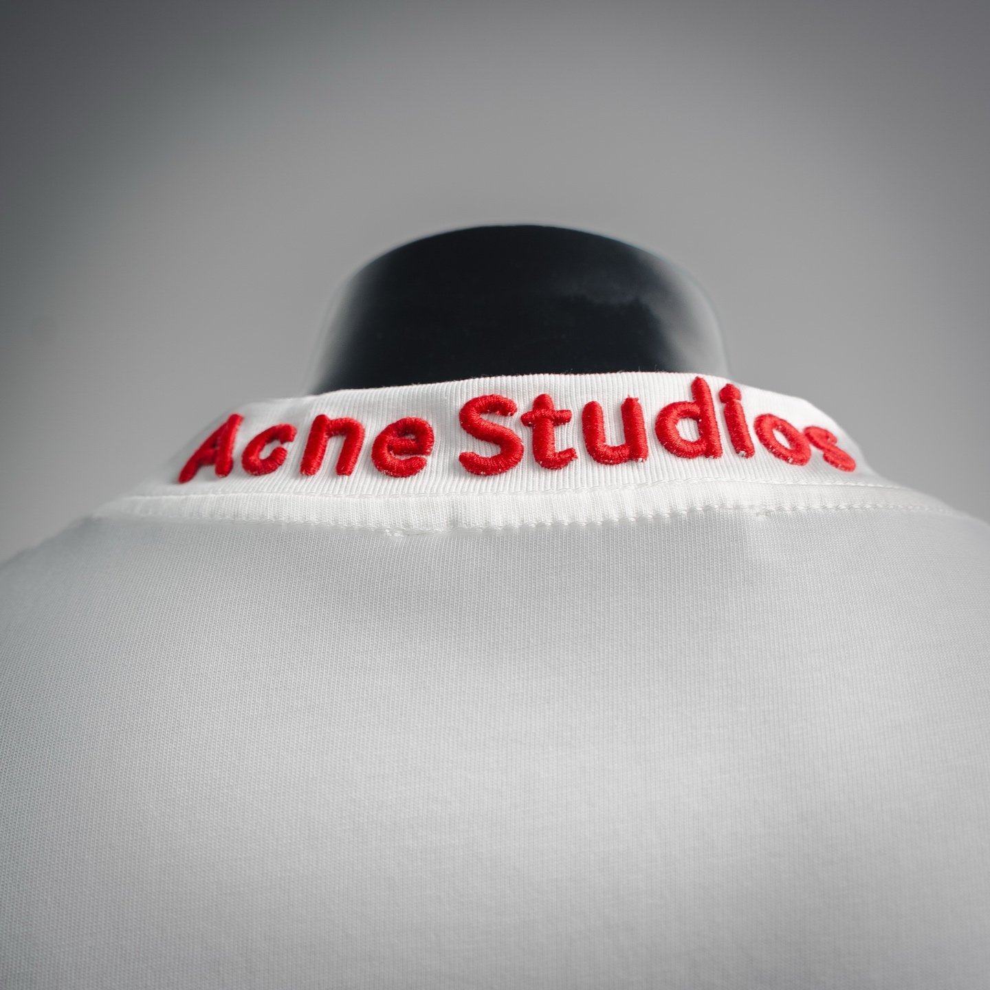 Acen letter embroidered t-shirt