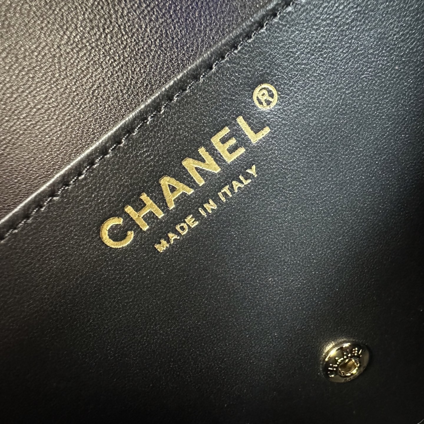 Chan 26A Graphic Sequin Shoulder Bag