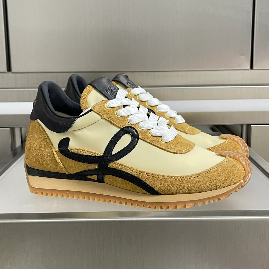 Loe retro sneakers