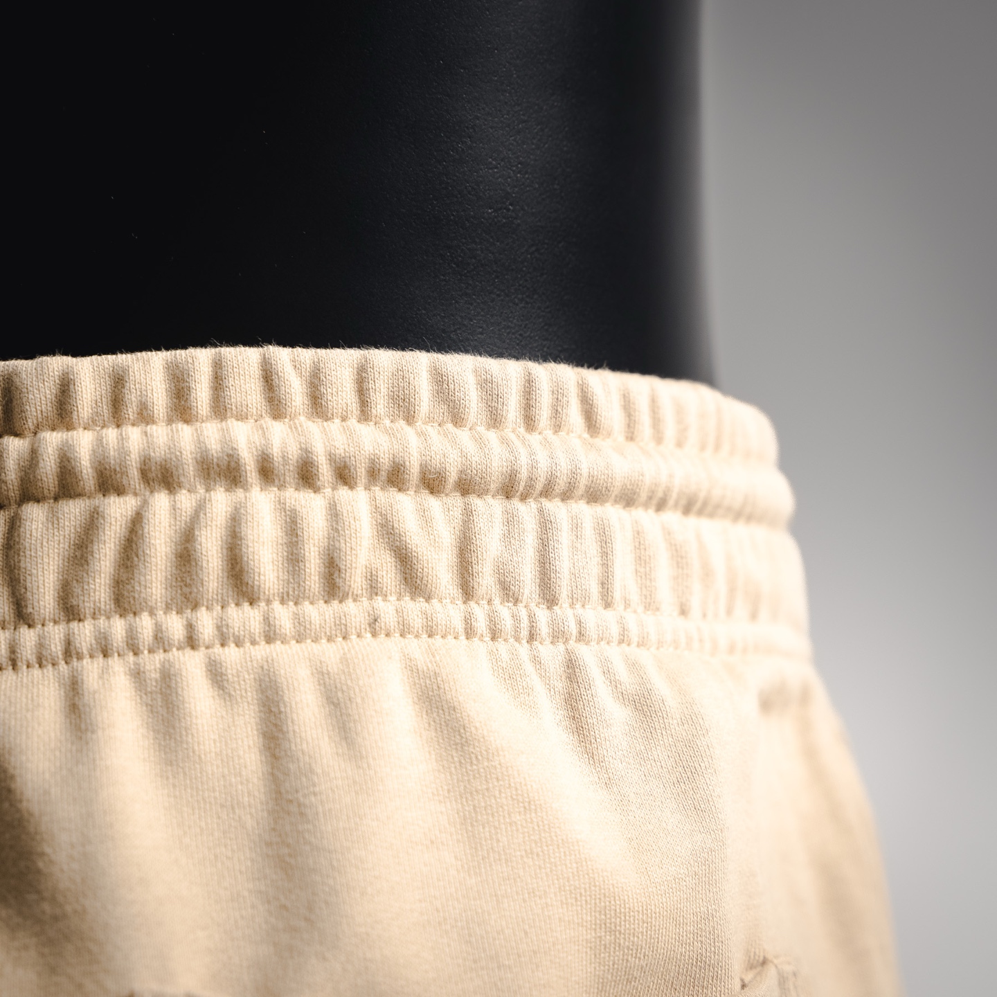 Bur embroidered pants