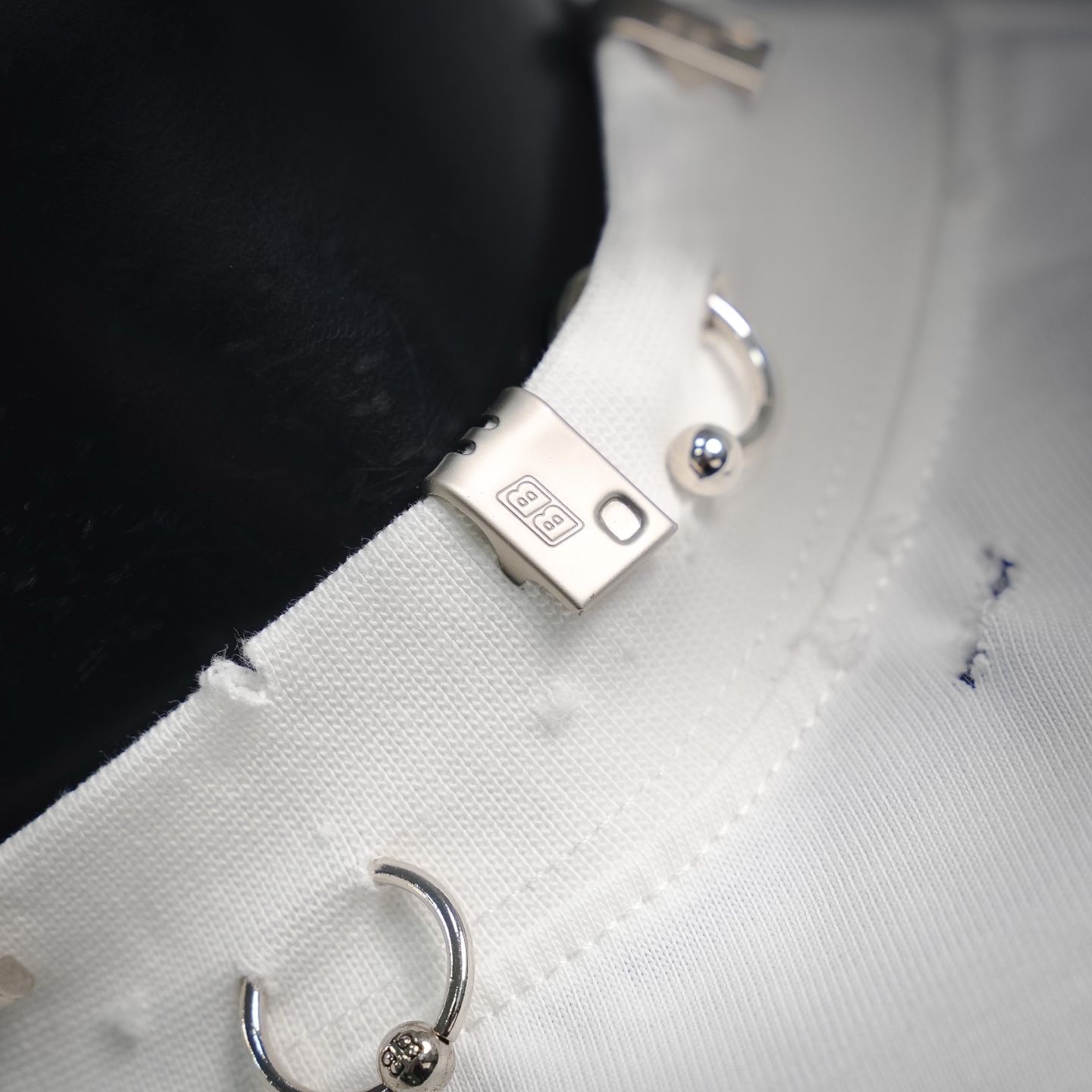 Balen ripped t-shirt