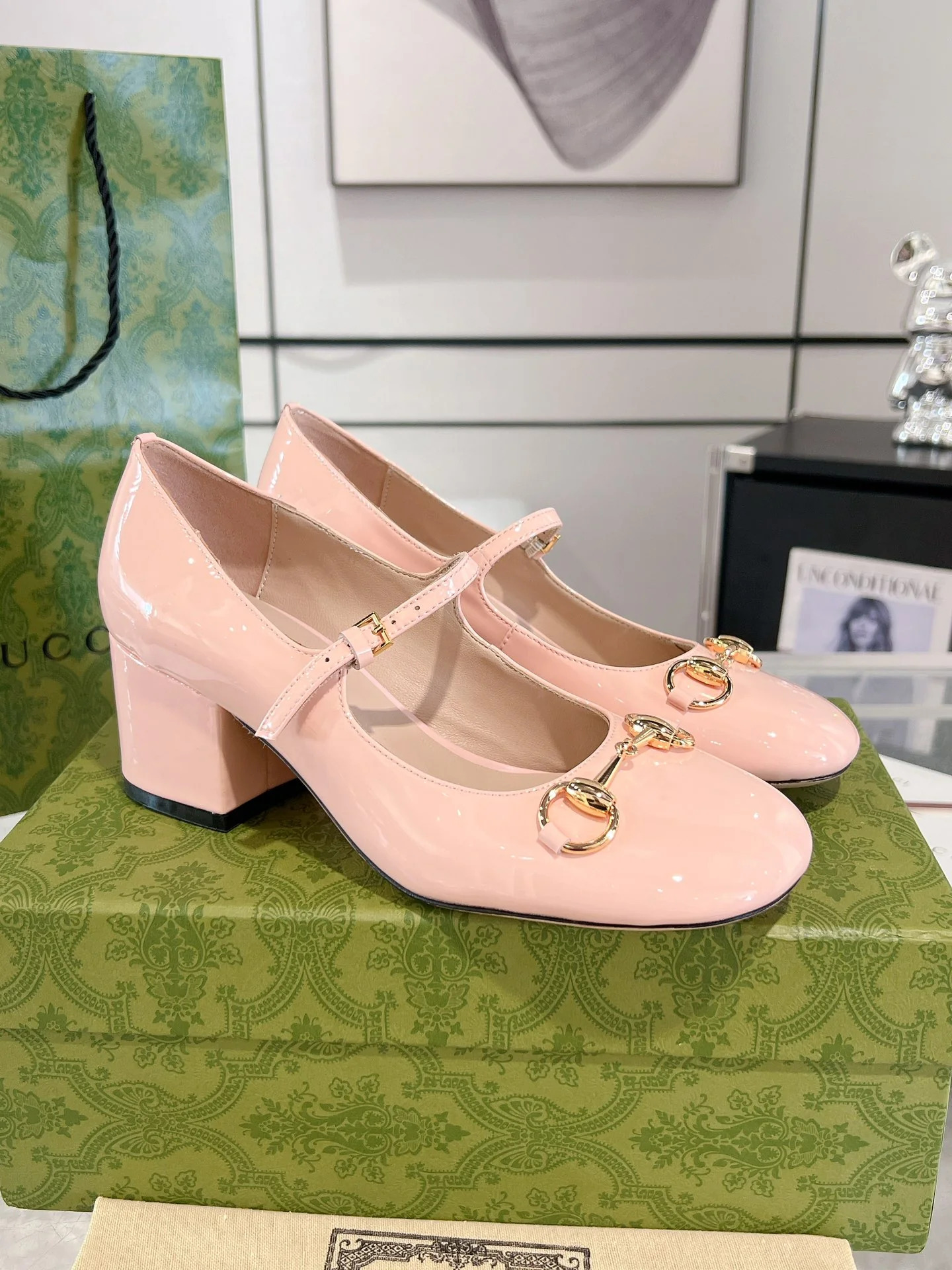 Gucc 26ss chunky heel
