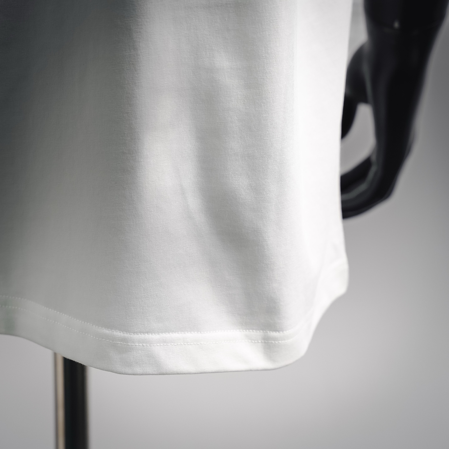 Bur plaid pocket t-shirt